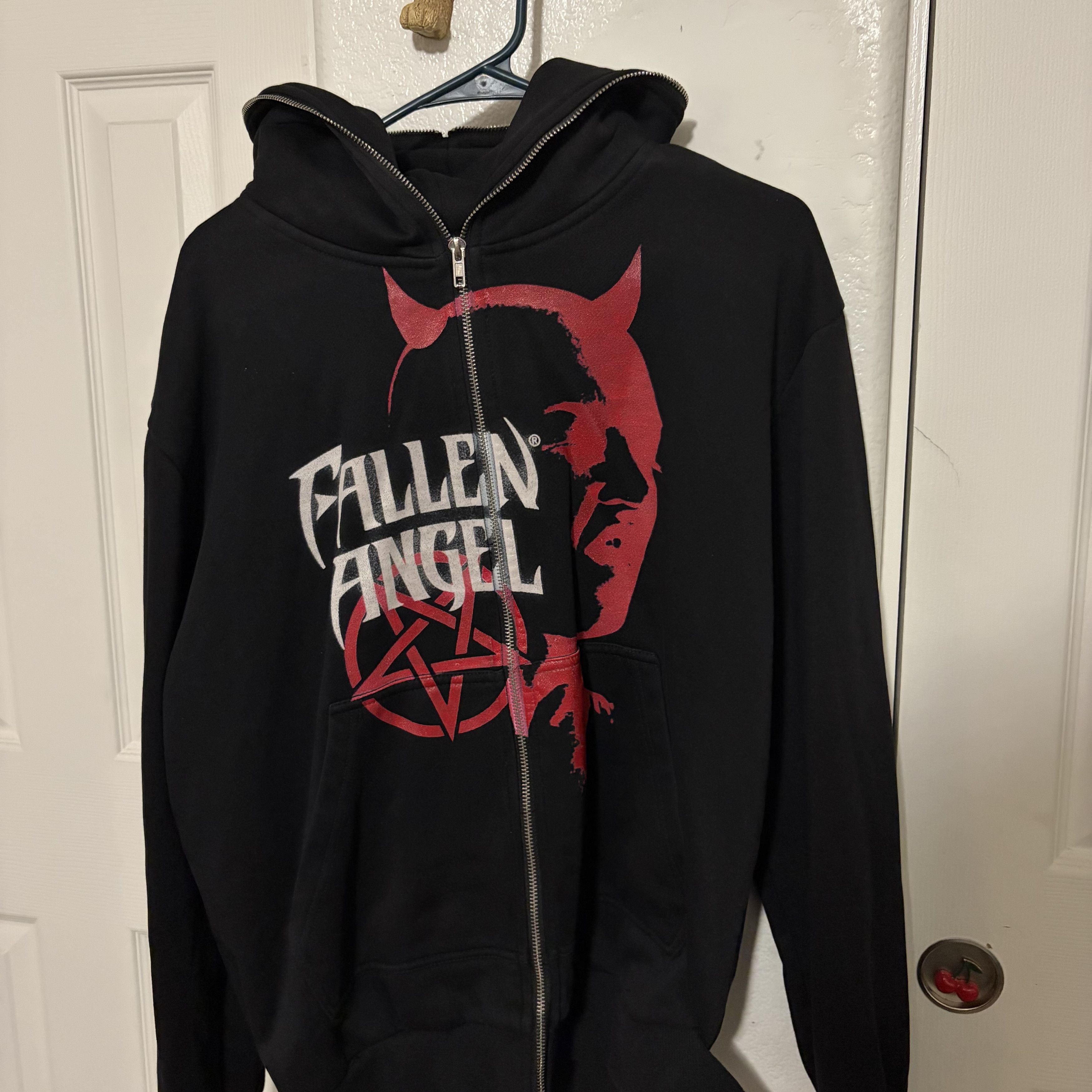 Other Ghetto Dreams Fallen Angel Hoodie Size US M / EU 48-50 / 2 - 1 Thumbnail