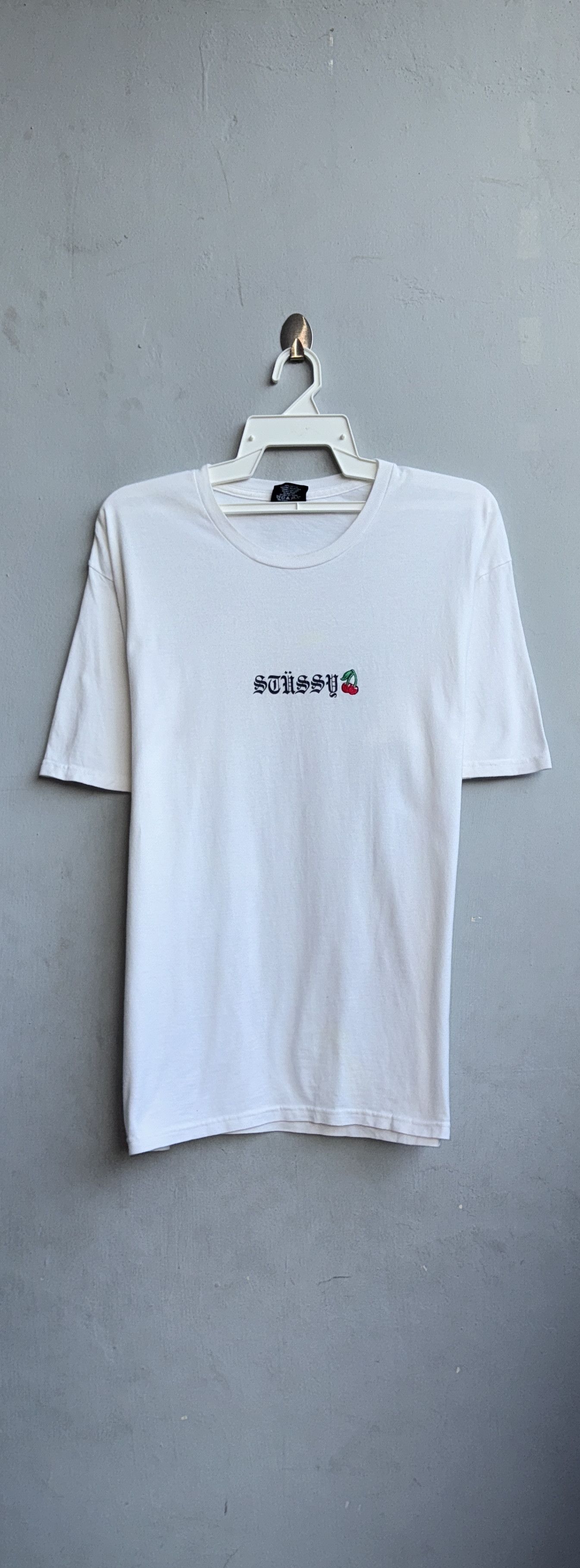 Stussy Stussy Cherry T-Shirt Size US L / EU 52-54 / 3 - 1 Thumbnail