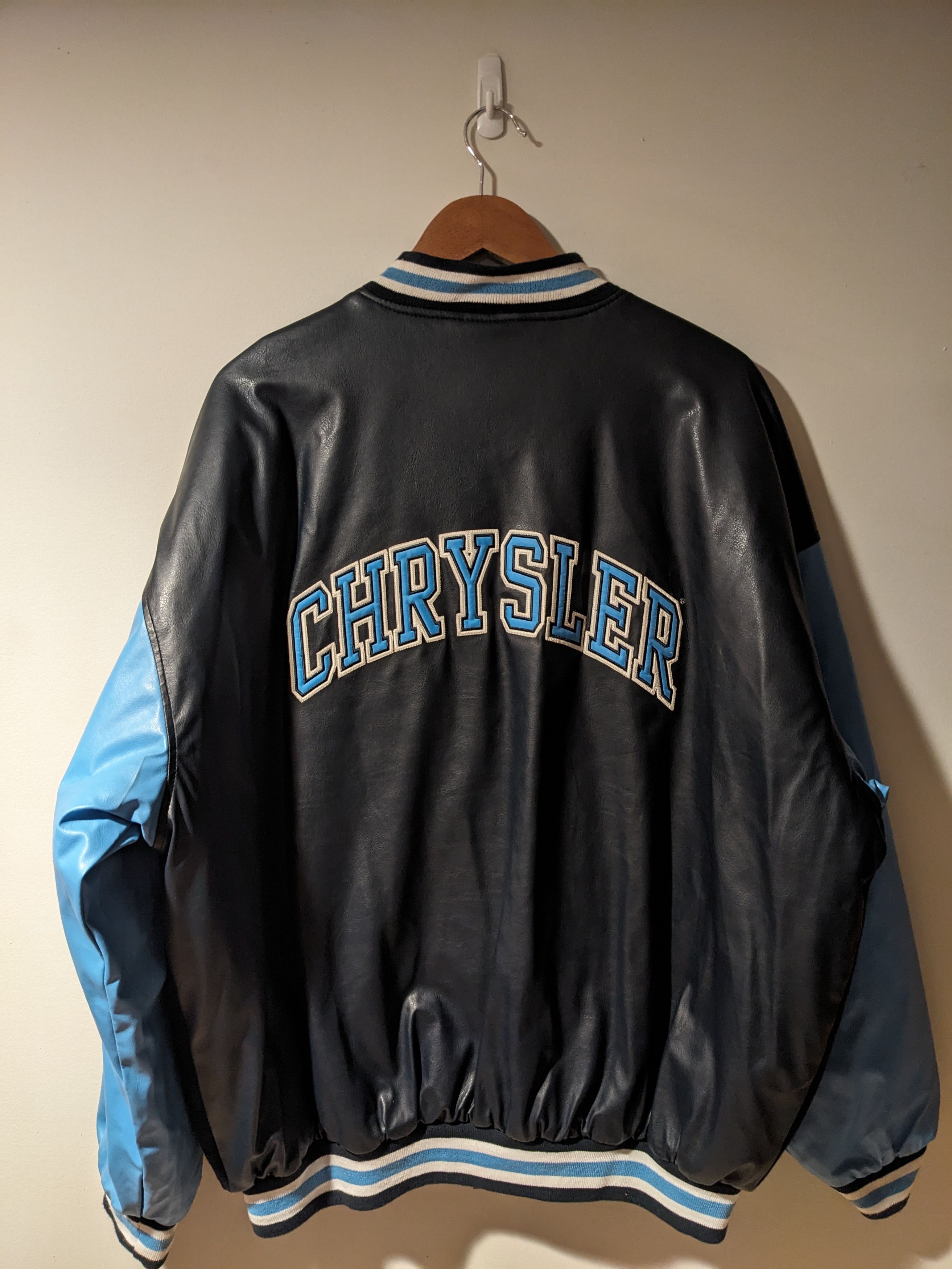 Chrysler × Vintage Vintage Chrysler Motors XX-Large Black Blue Varsity Jacket Size US XXL / EU 58 / 5 - 1 Thumbnail