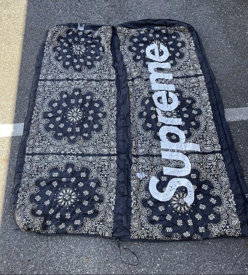 Supreme The North Face Dolomite 3S-20 Sleeping Bag Black