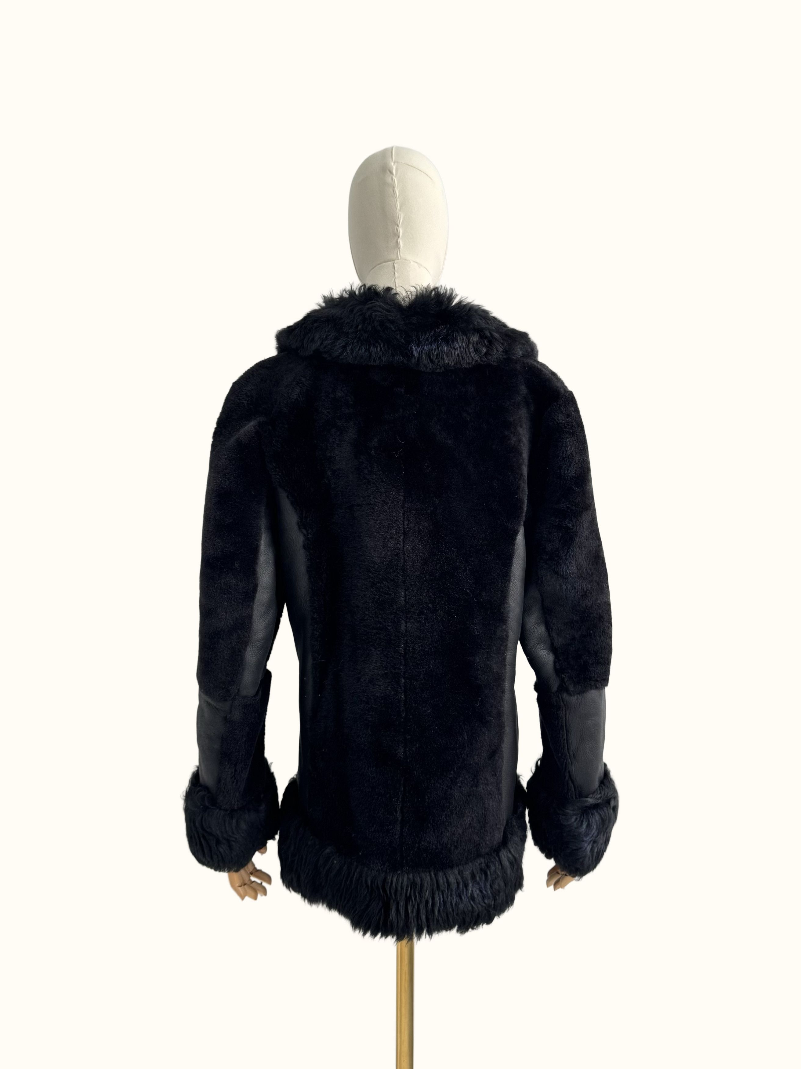 Vintage Vintage Real Sheepskin Coat (B550)E2D15 Size XL / US 12-14 / IT 48-50 - 4 Thumbnail