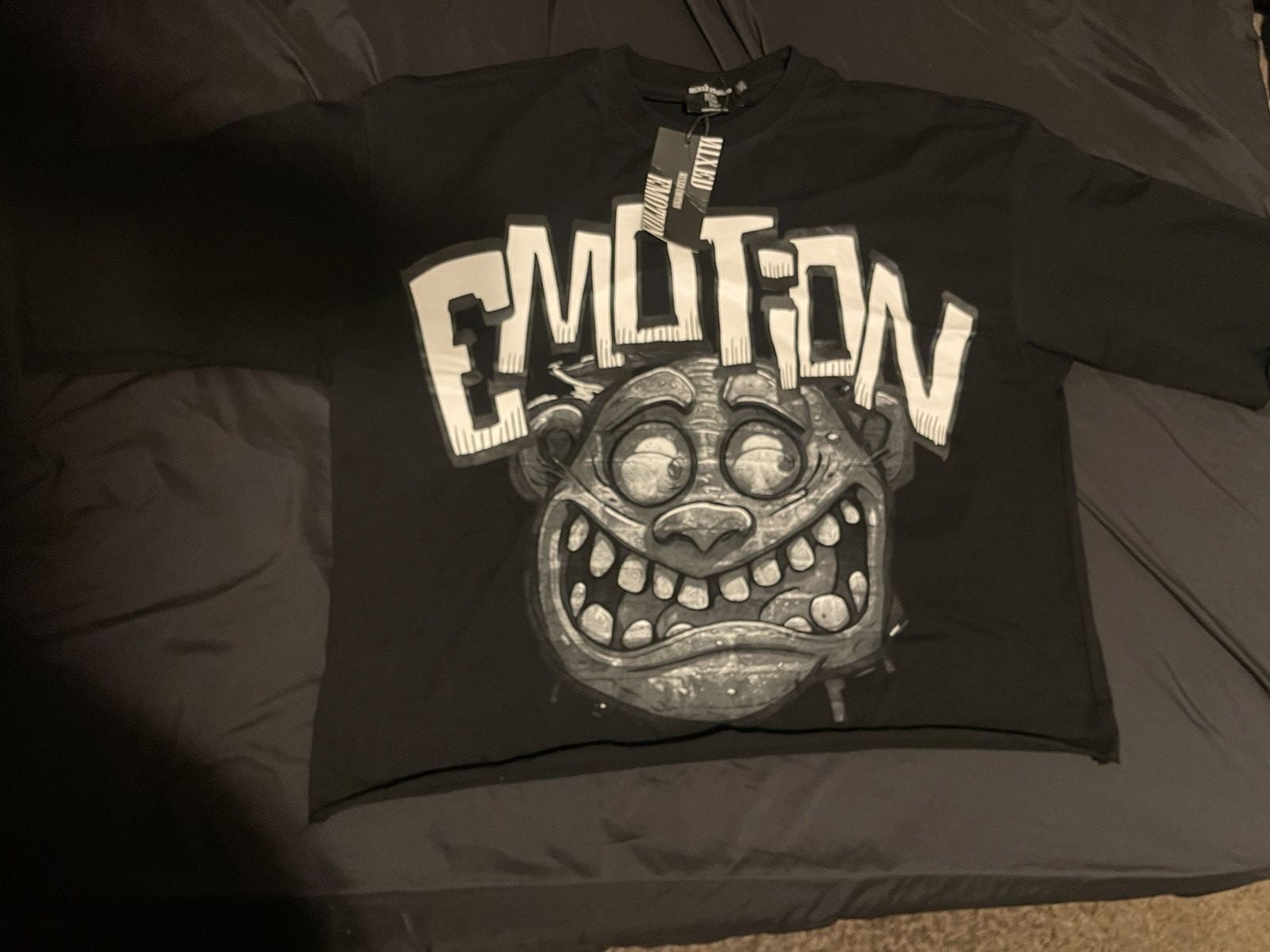 Other black “ monster “ cropped tee Size US XXL / EU 58 / 5 - 1 Thumbnail