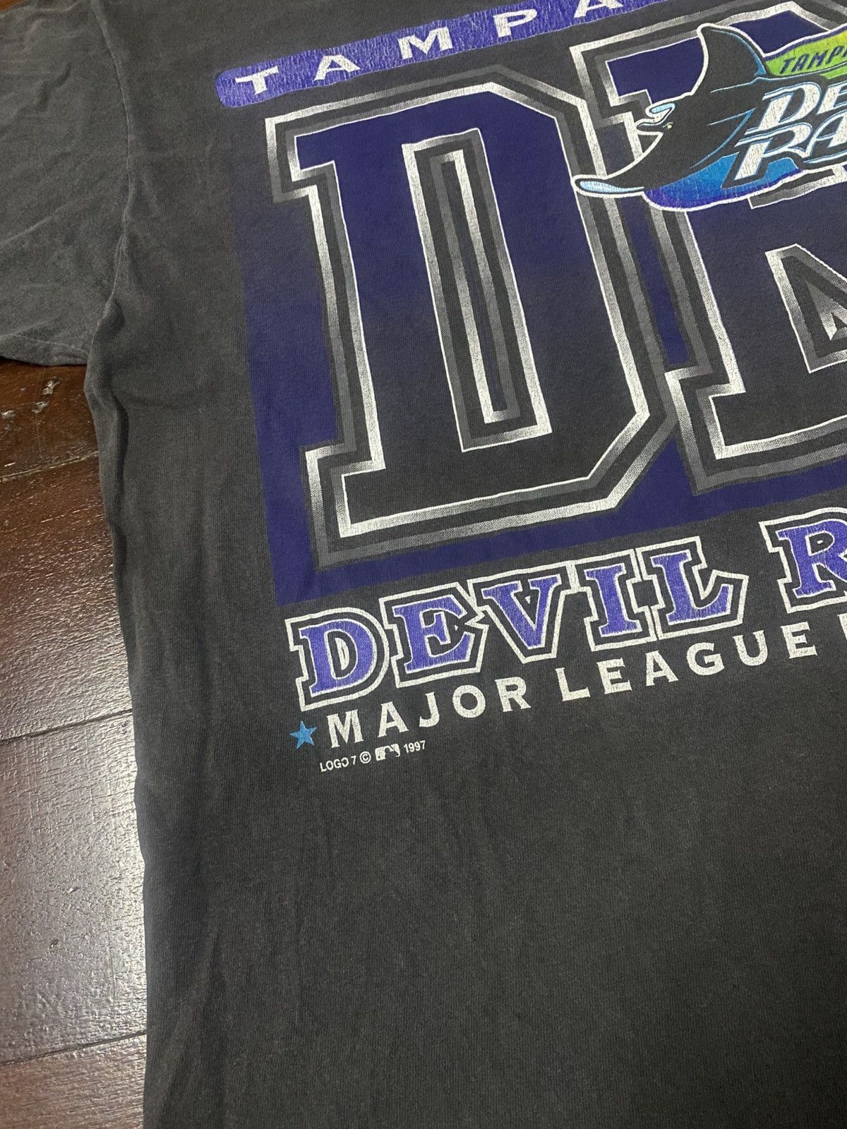NFL Vintage 90s Tampa Bay DEVIL RAY MLB sun faded Size US L / EU 52-54 / 3 - 4 Thumbnail