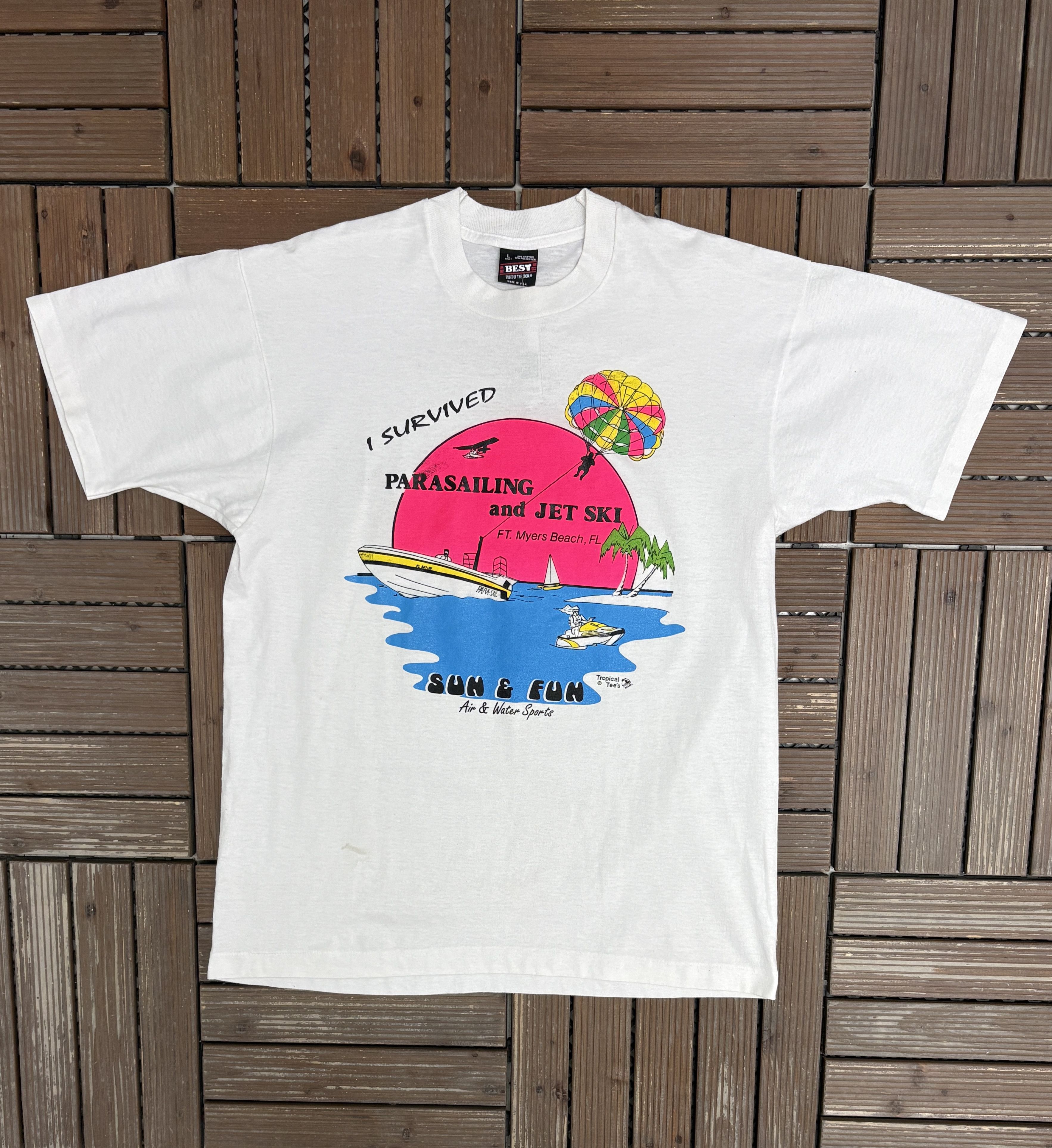 Vintage I Survived Parasailing & Jet Ski Vintage White Tee Size US L / EU 52-54 / 3 - 1 Thumbnail