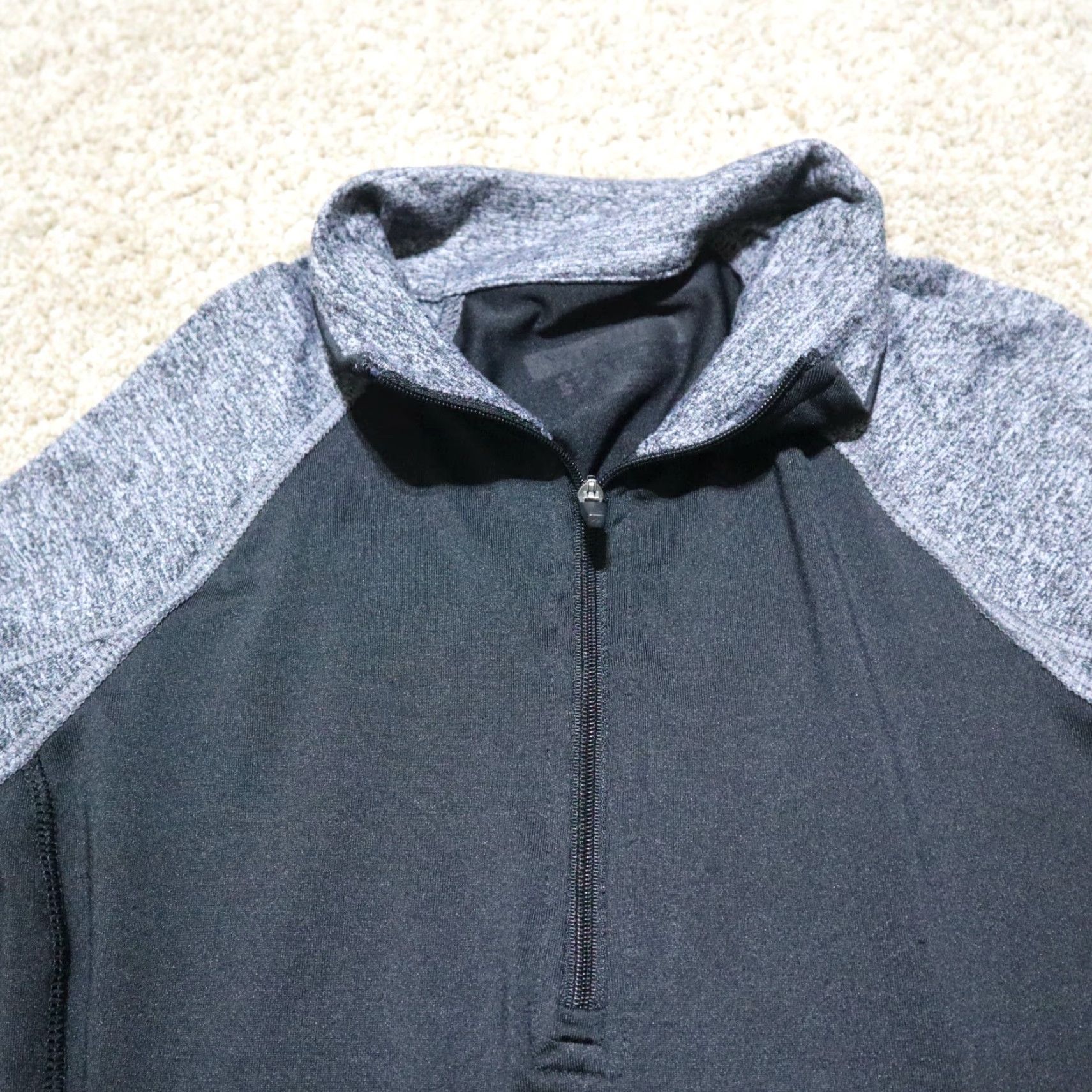 Forever 21 FOREVER 21 Jacket Women XS Black Pouch Basic Outer Shell Polyester Spring Solid Outdoor Size XS / US 0-2 / IT 36-38 - 3 Thumbnail