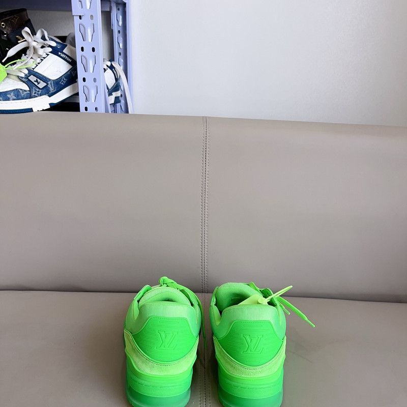 Louis Vuitton Louis Vuitton Trainer Low-Top Sneakers in Green -2508 Size US 9.5 / EU 42-43 - 3 Thumbnail