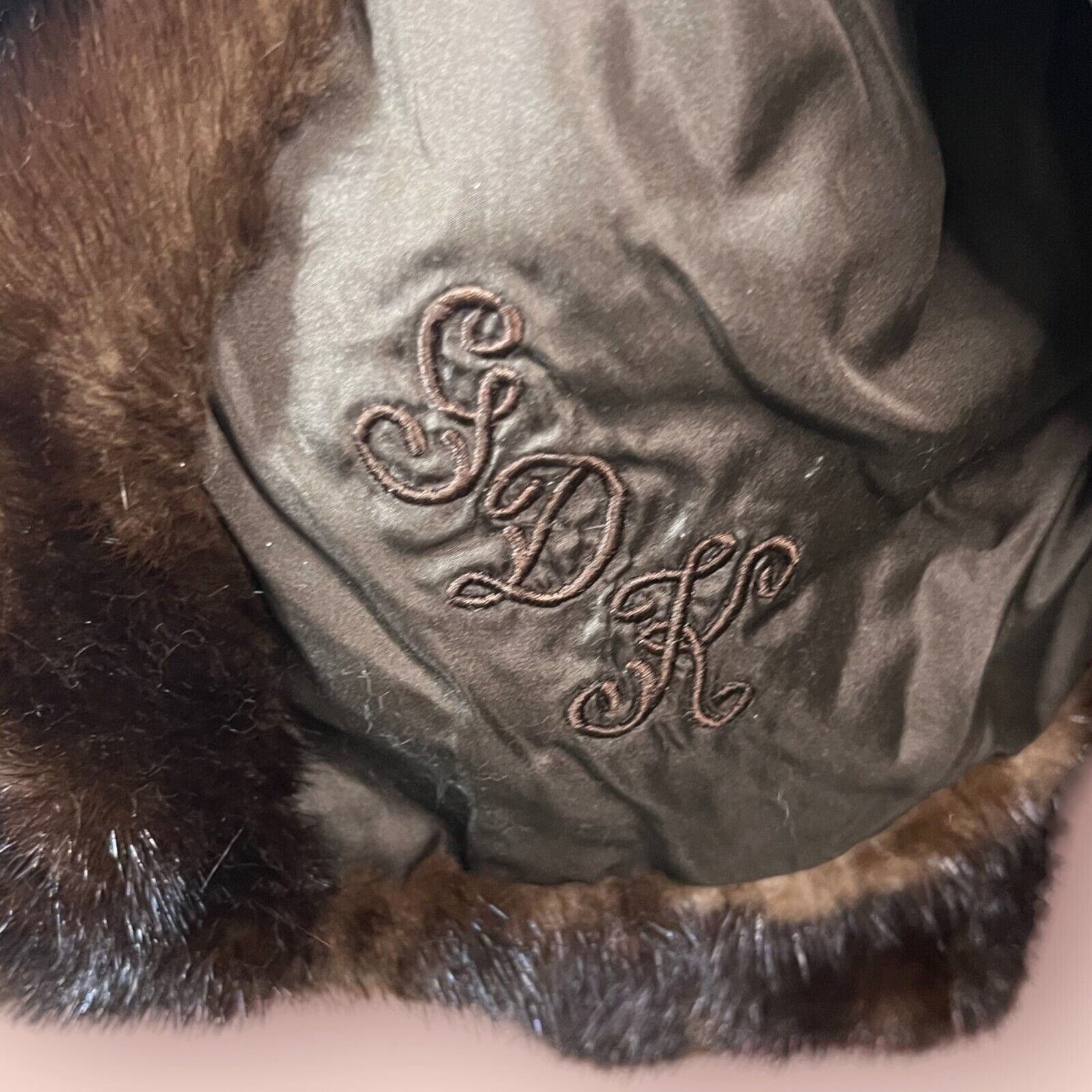 Vintage I. Magnin Vintage Mink Stole Cape Wrap Shrug Brown Size XS / US 0-2 / IT 36-38 - 4 Thumbnail