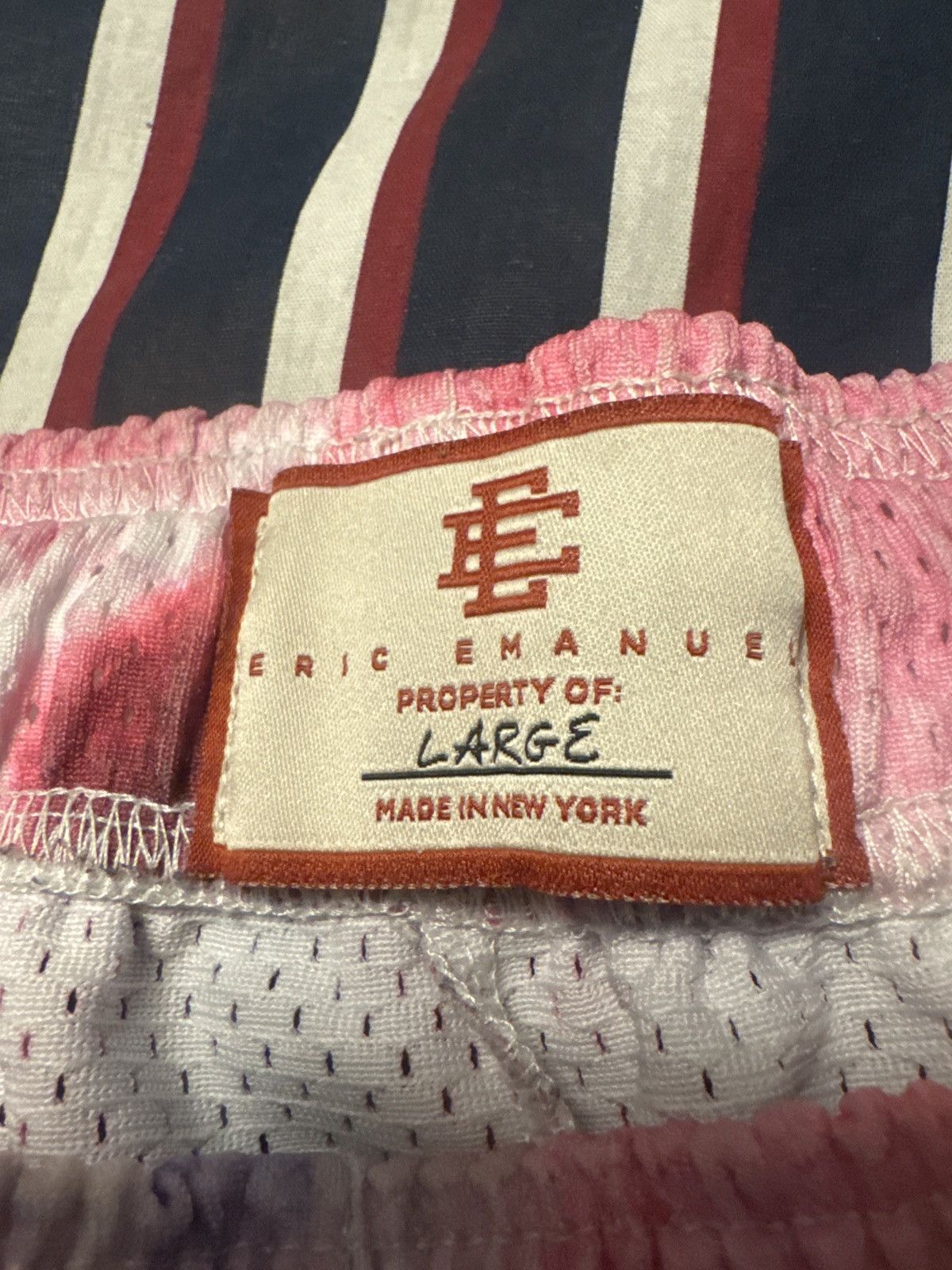 Eric Emanuel Eric Emmanuel Lavendar Watercolor Spotted Shorts Size US 32 / EU 48 - 2 Thumbnail
