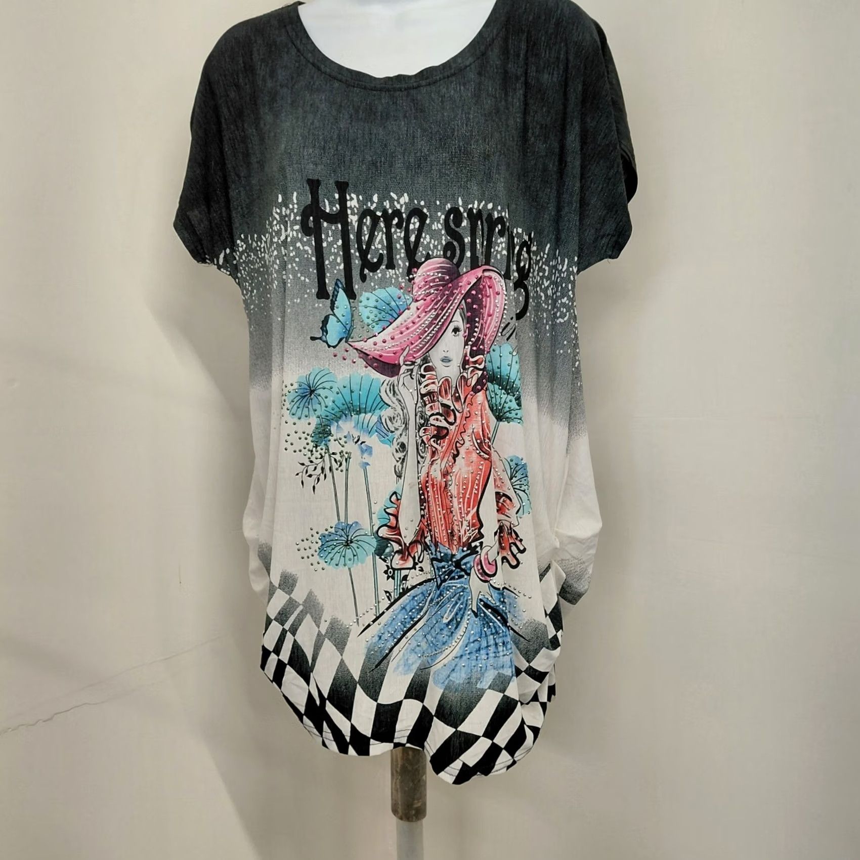 Hereu USA P NY Tunic Blouse Women M/L Gray White Checkered Short Sleeve Round Neck Beaded Pleated Rhinestone Sequin Floral Silk-like Polyester Spandex Size M / US 6-8 / IT 42-44 - 2 Thumbnail