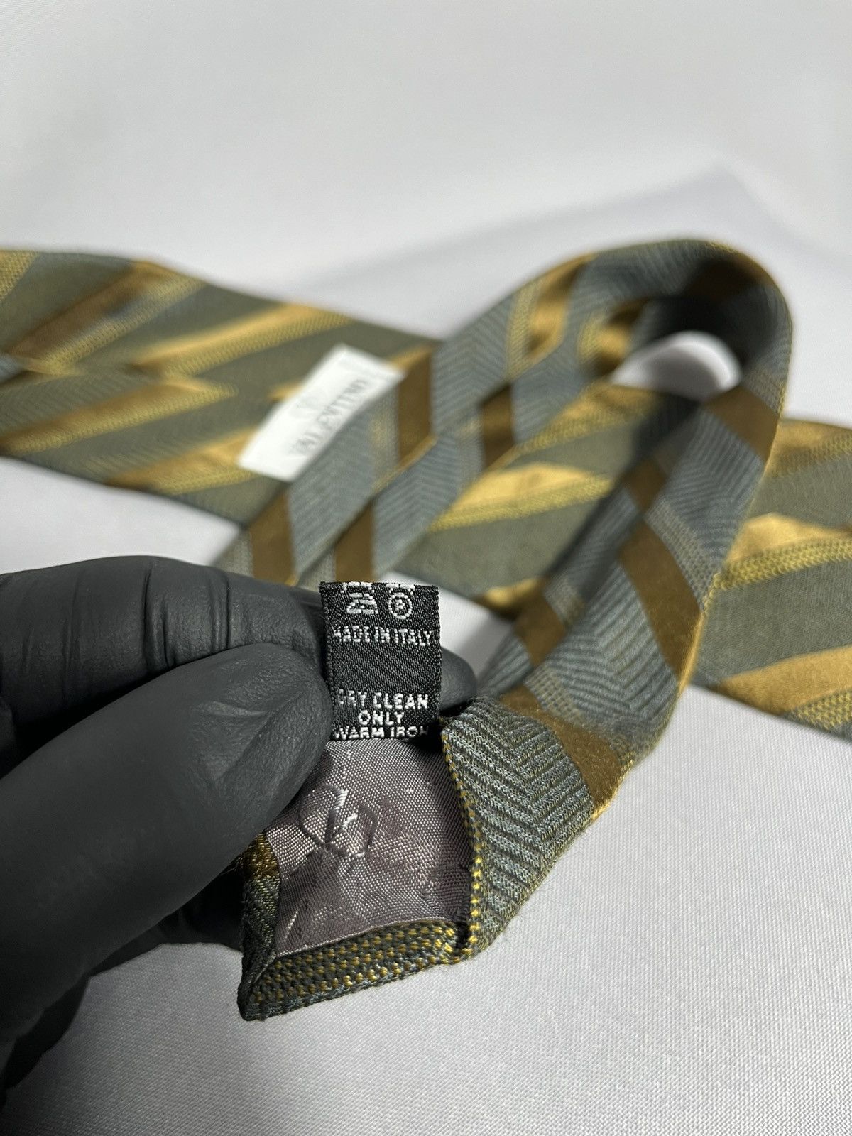 Valentino Valentino Cravatte tie mens gold striped italy Size ONE SIZE - 6 Thumbnail
