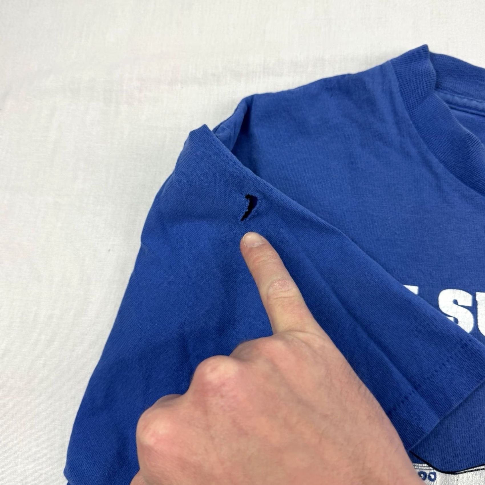 Delta VINTAGE Delta MD 90 T Shirt Adult XL I Survived MD 90 Salt Lake City Men T-Shirt Blue Cotton Short Sleeve Crew Neck 90s City Airplane Gir.. Size US XL / EU 56 / 4 - 7 Thumbnail