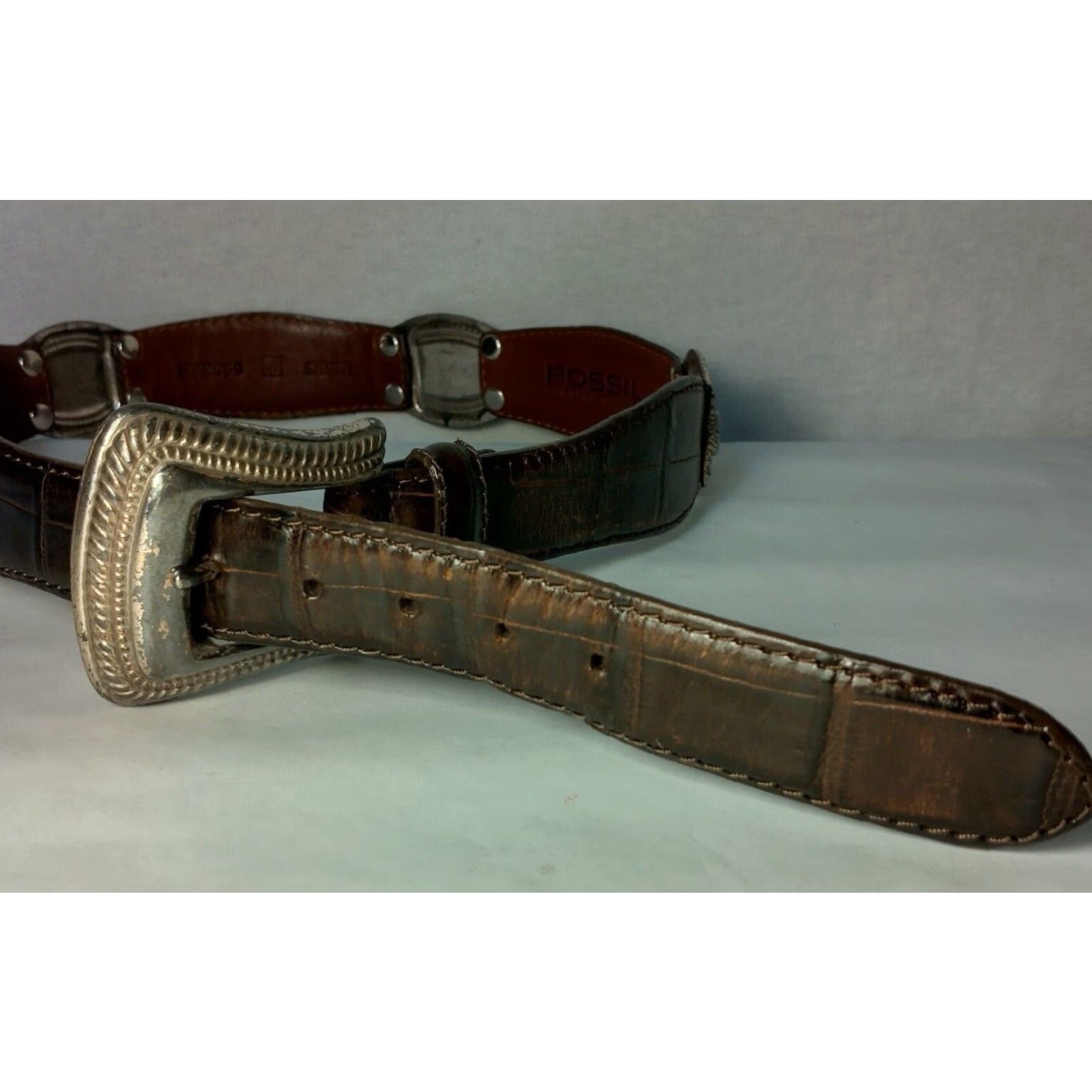 Fossil **Fossil Women Medium Brown Leather Metal Links Adjustable Belt** User: Fossil Women Medium Brown Leather Metal Links Adjustable Belt Size ONE SIZE - 6 Thumbnail