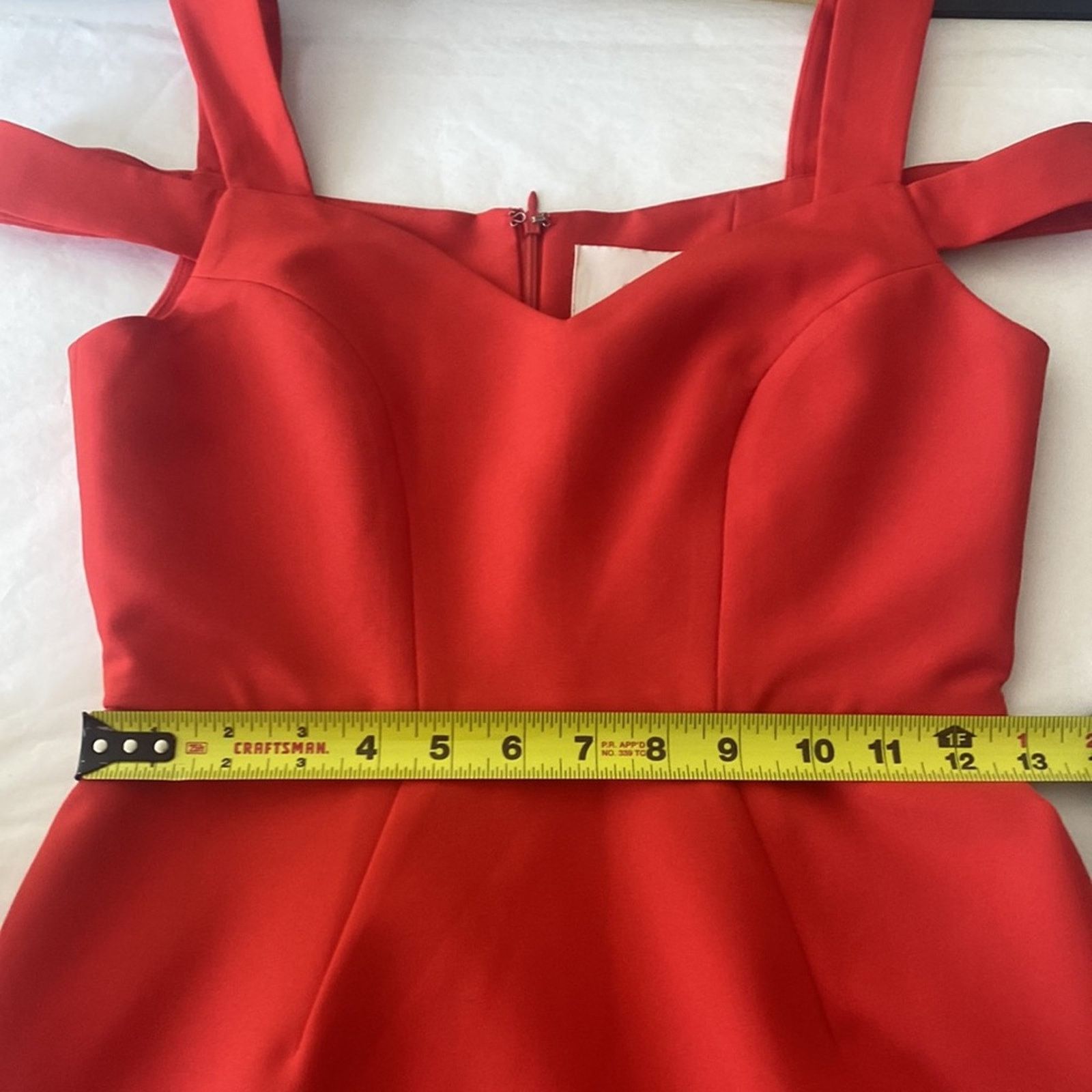 Other AIJEK VALENCIA WAVE COLD SHOULDER DRESS Rogue Red Size 2 Size XS / US 0-2 / IT 36-38 - 14 Thumbnail