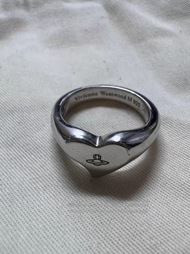 Vivienne Westwood Vivienne Westwood Sterling Silver Heart Fire Seal Saturn R Size ONE SIZE - 1 Thumbnail