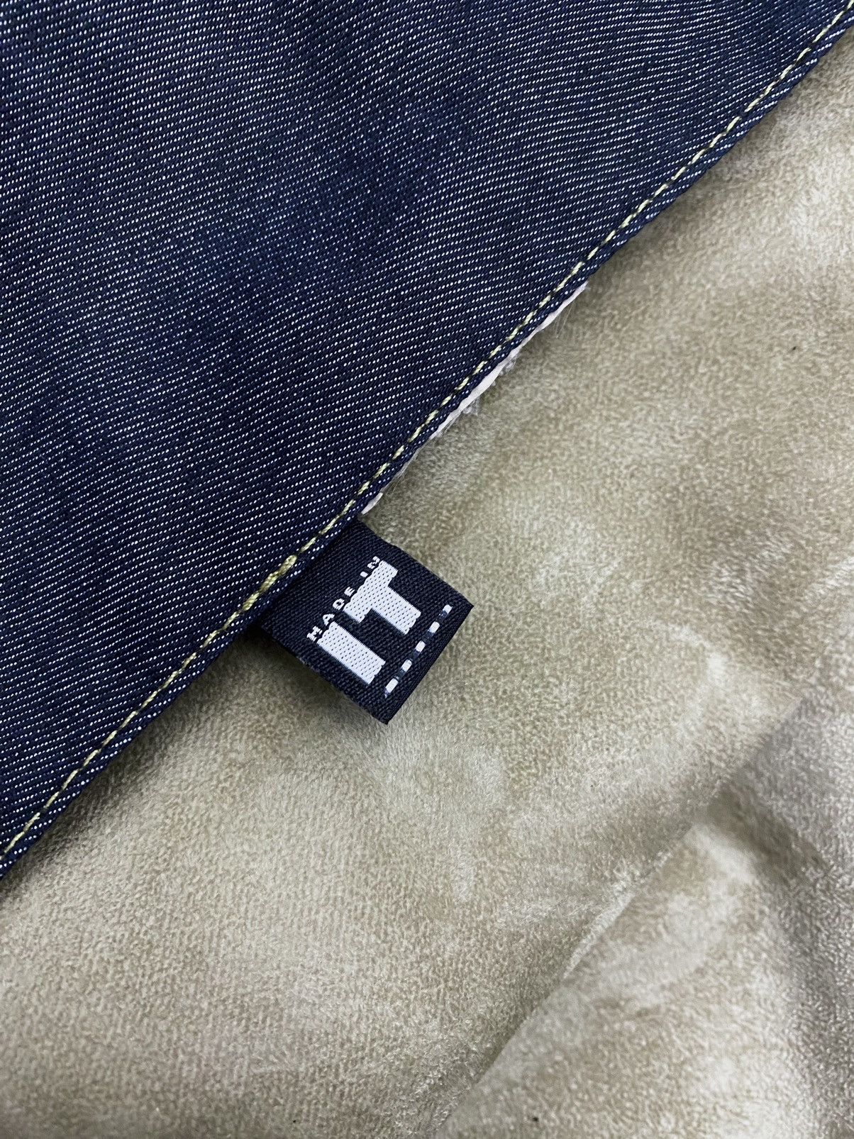 Gianfranco Ferre Gianfranco Ferre vintage 90’s denim jacket Size US XL / EU 56 / 4 - 15 Thumbnail