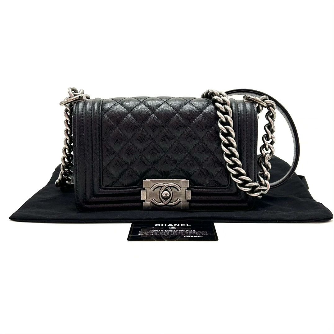 Chanel Pre-loved Bag Very good condition Size ONE SIZE - 1 Thumbnail