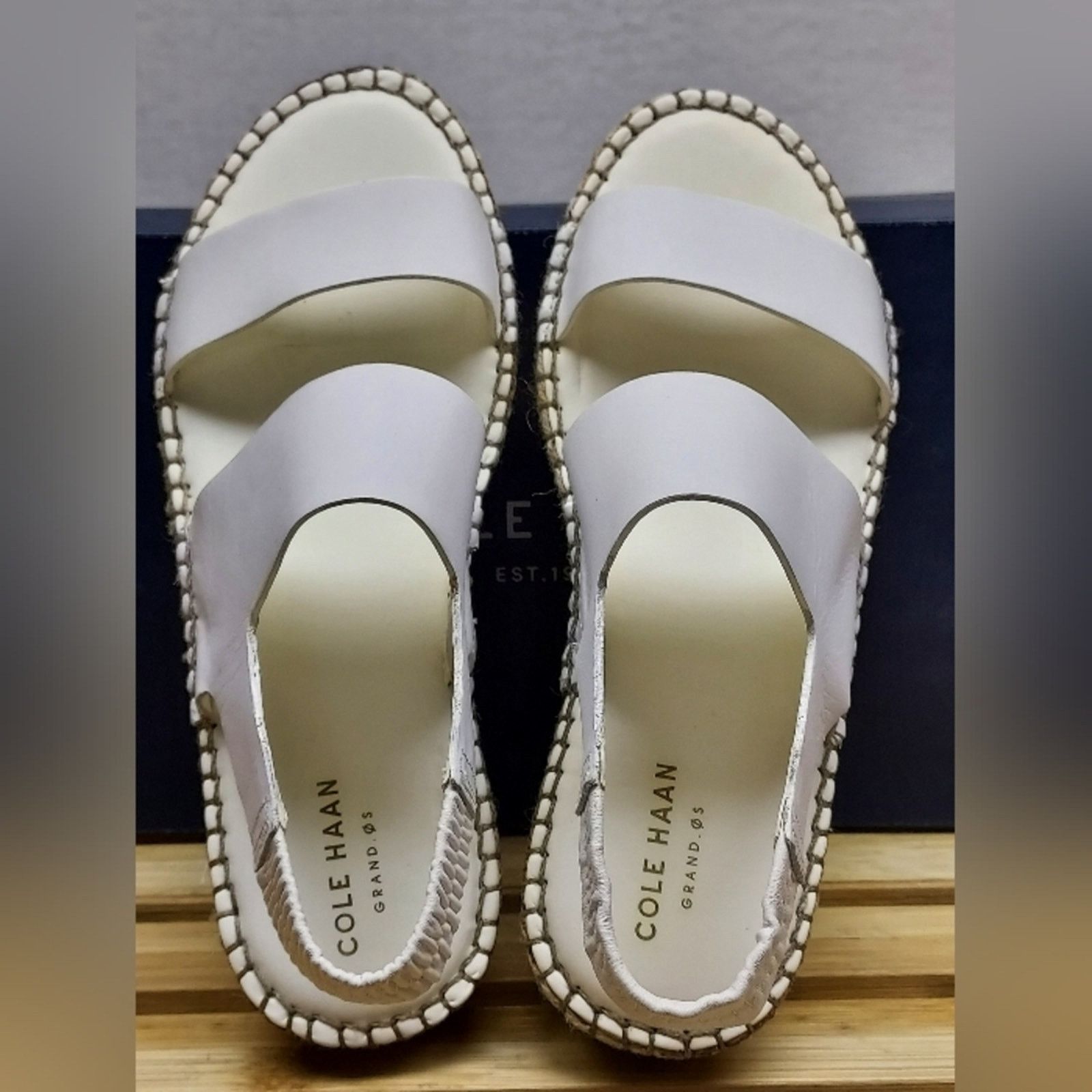 Cole Haan Cole Haan Womens White Cloudfeel Espadrille Sandals Size 6 Size US 6 / IT 36 - 8 Thumbnail