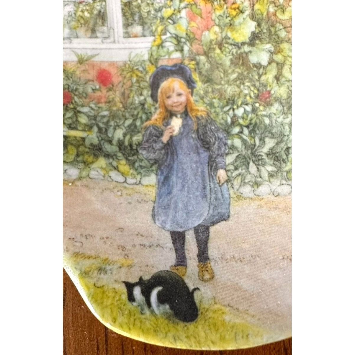 Other Ashdene Tes Bag Holder Girl with Cat Sunflowers 2008 Austral Size ONE SIZE - 1 Thumbnail