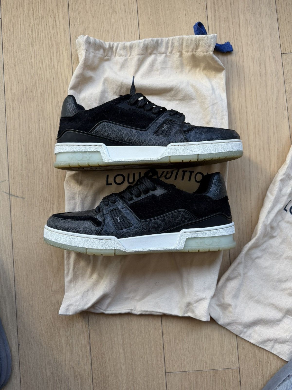 LV Trainers size 7.5UK US mens 8.5