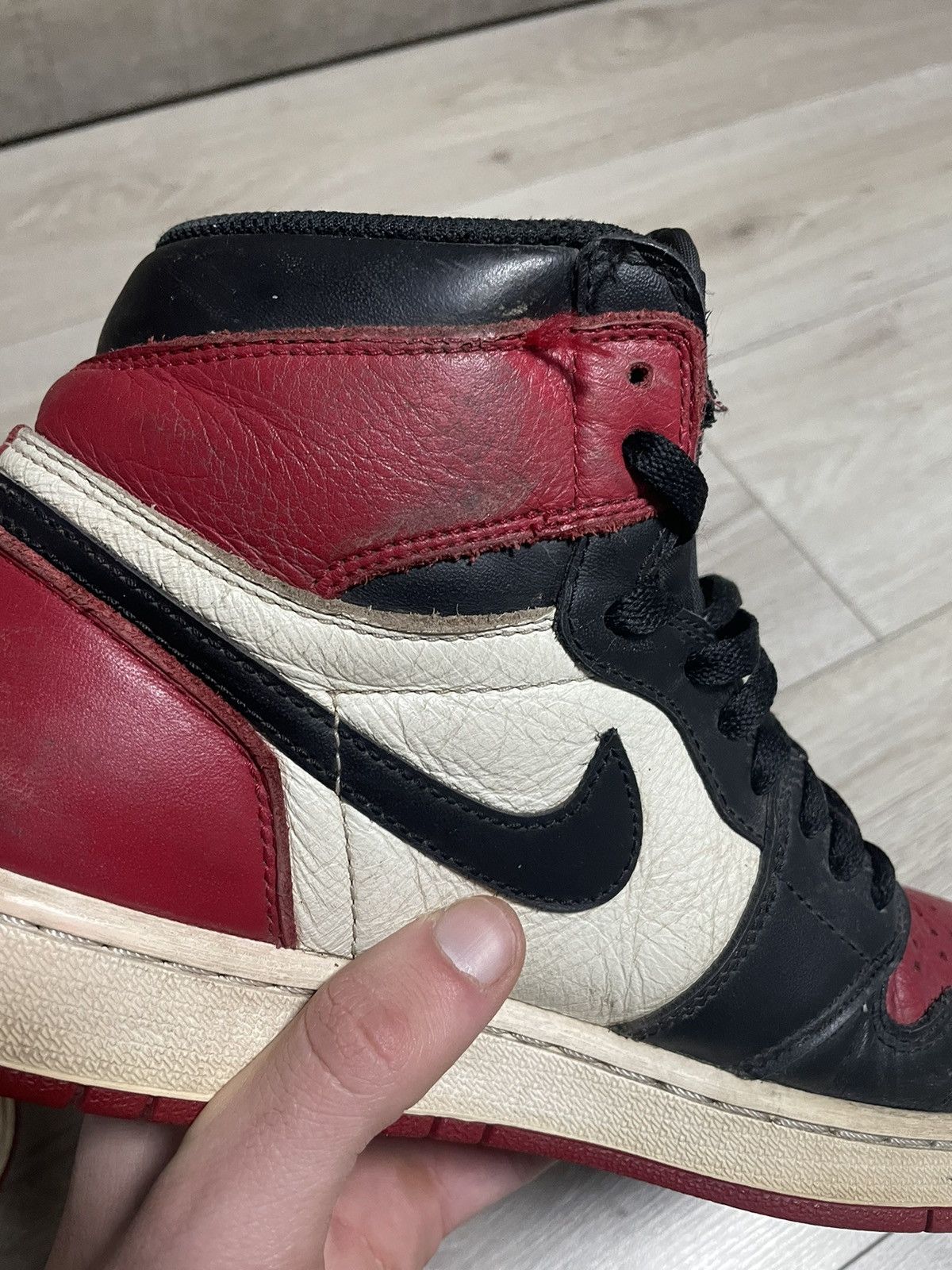 Jordan Brand × Nike Nike Air Jordan 1 Retro OG High “Bred Toe” Size US 9 / EU 42 - 20 Thumbnail