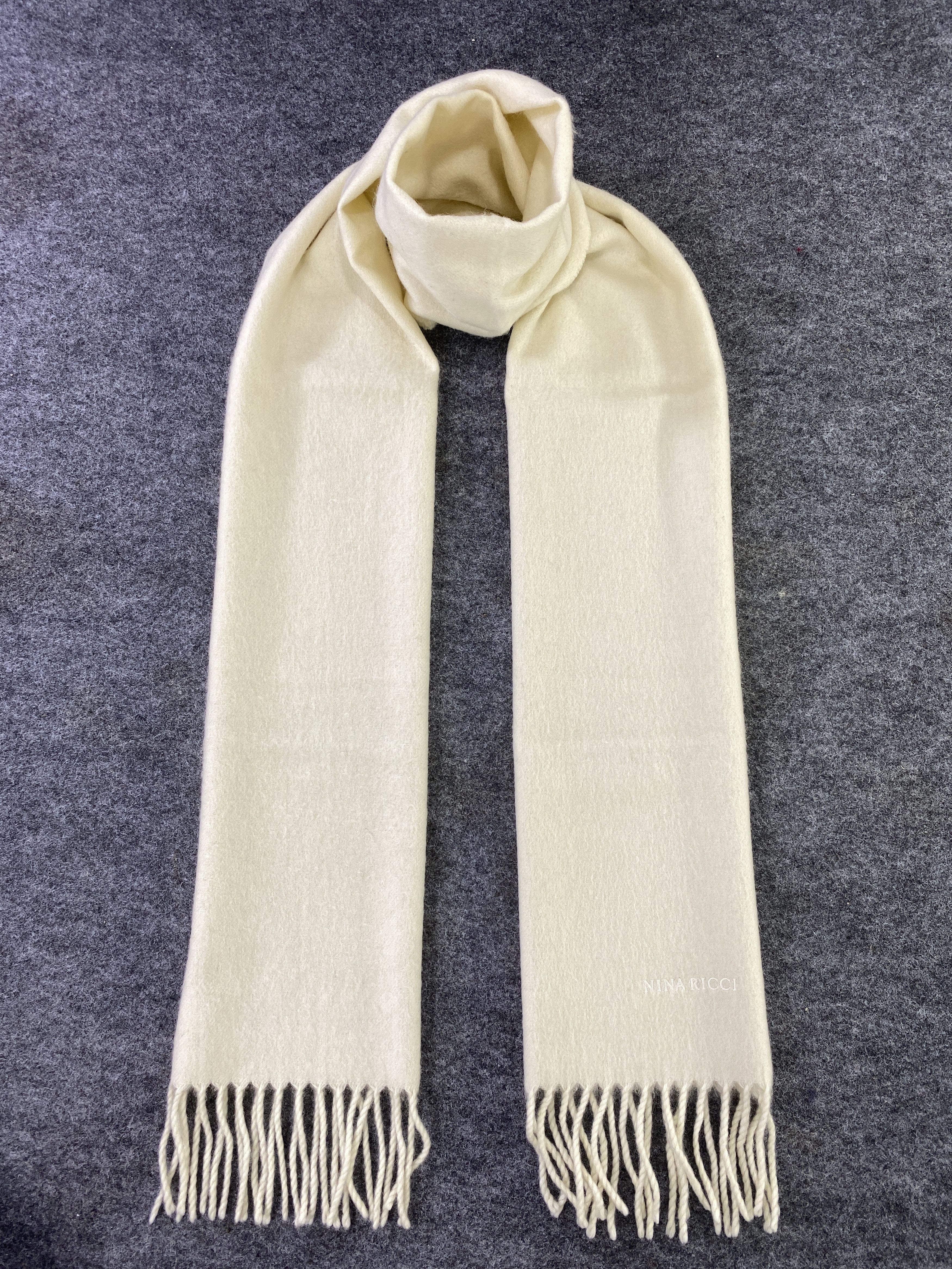 Designer NINA RICCI Scarf / Muffler / Neckwear -T625 Size ONE SIZE - 1 Thumbnail