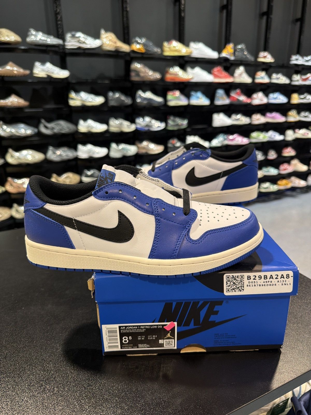 Jordan Brand Jordan 1 Low Royal Toe Size-8.5 Brand New OG All Qucik Ship Size US 8.5 / EU 41-42 - 1 Thumbnail
