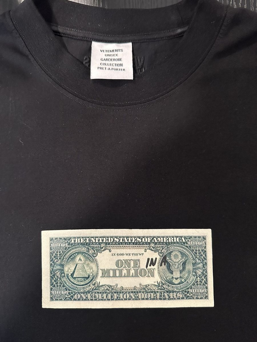 Vetements vetements million dollar tee Size US L / EU 52-54 / 3 - 4 Thumbnail