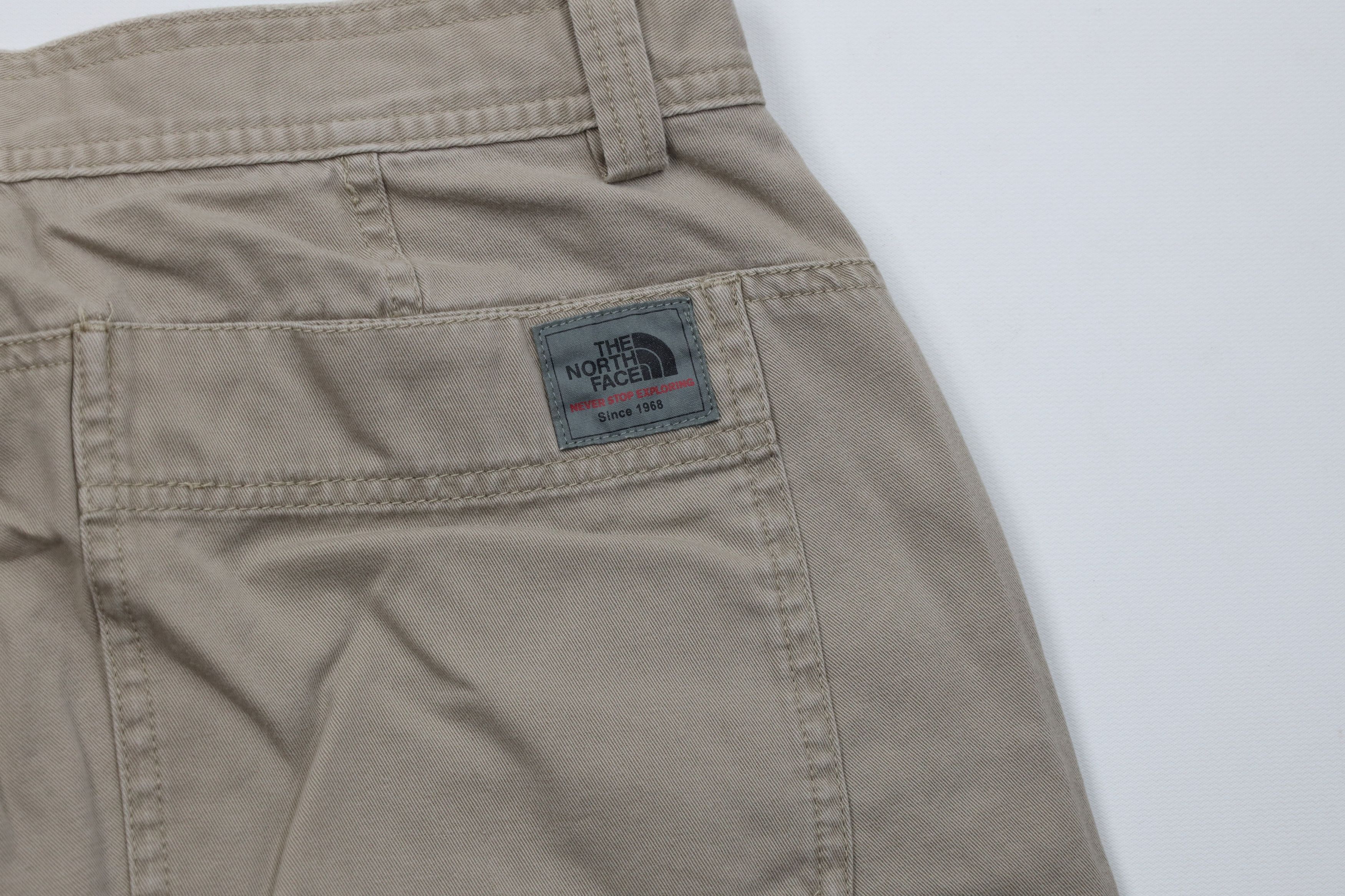 The North Face Vintage The North Face Spell Hiking Trekking Shorts Beige Size US 34 / EU 50 - 10 Thumbnail
