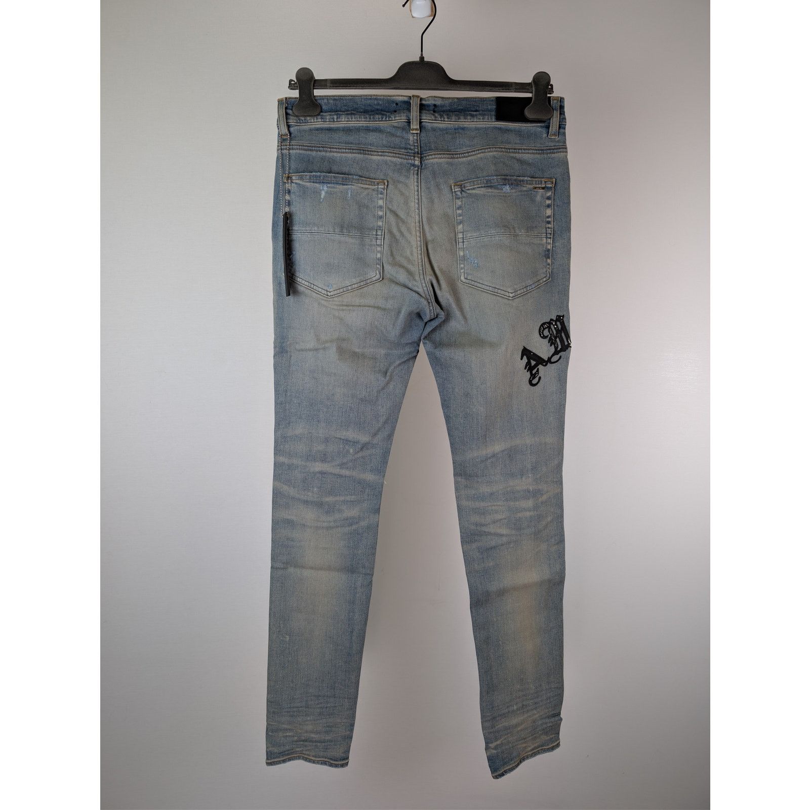 Amiri o1rshd1 Old English Logo Jean Denim Jeans Clay Indigo Size US 34 / EU 50 - 18 Thumbnail