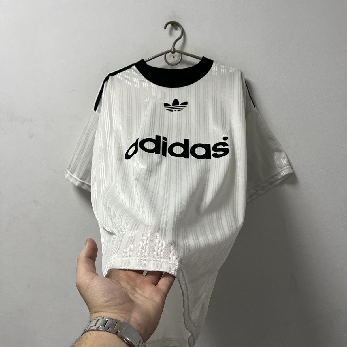 Adidas Vintage Adidas Big Logo T-Shirt Size US M / EU 48-50 / 2 - 7 Thumbnail