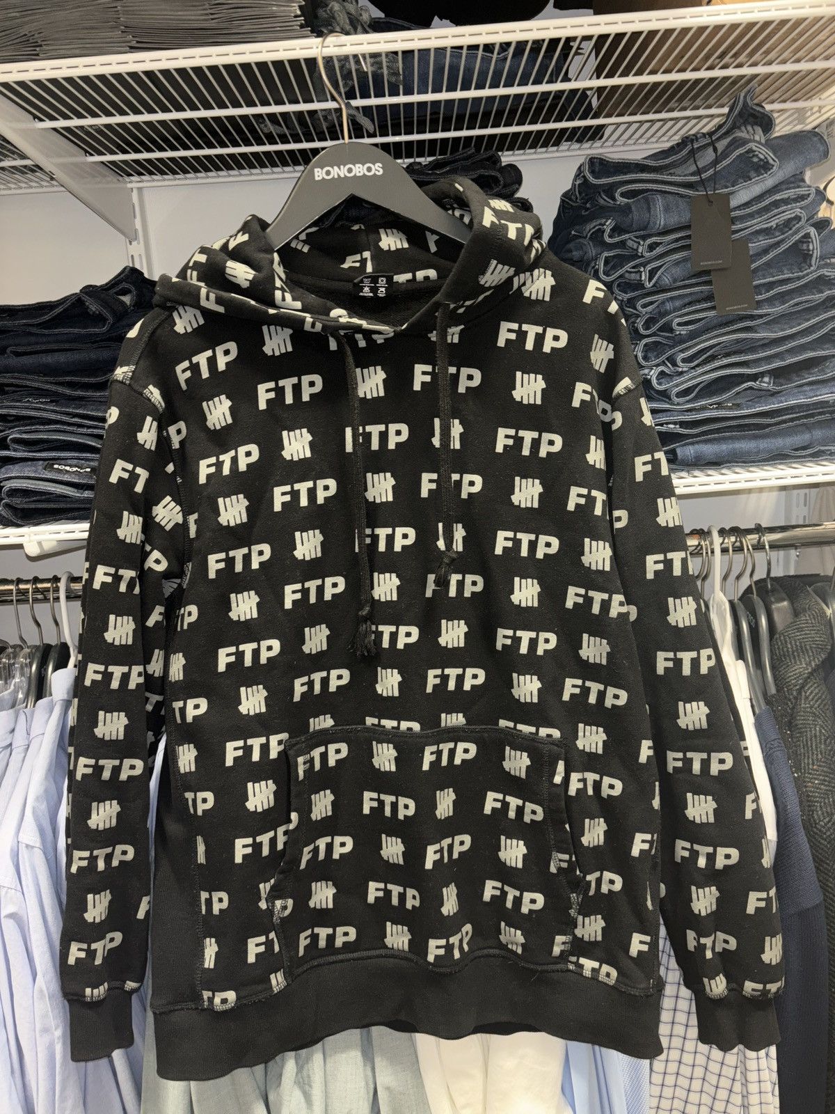 上品】 UNDEFEATED×FTP REFLECTIVE LOGO HOODIE パーカー - railcargo.nl