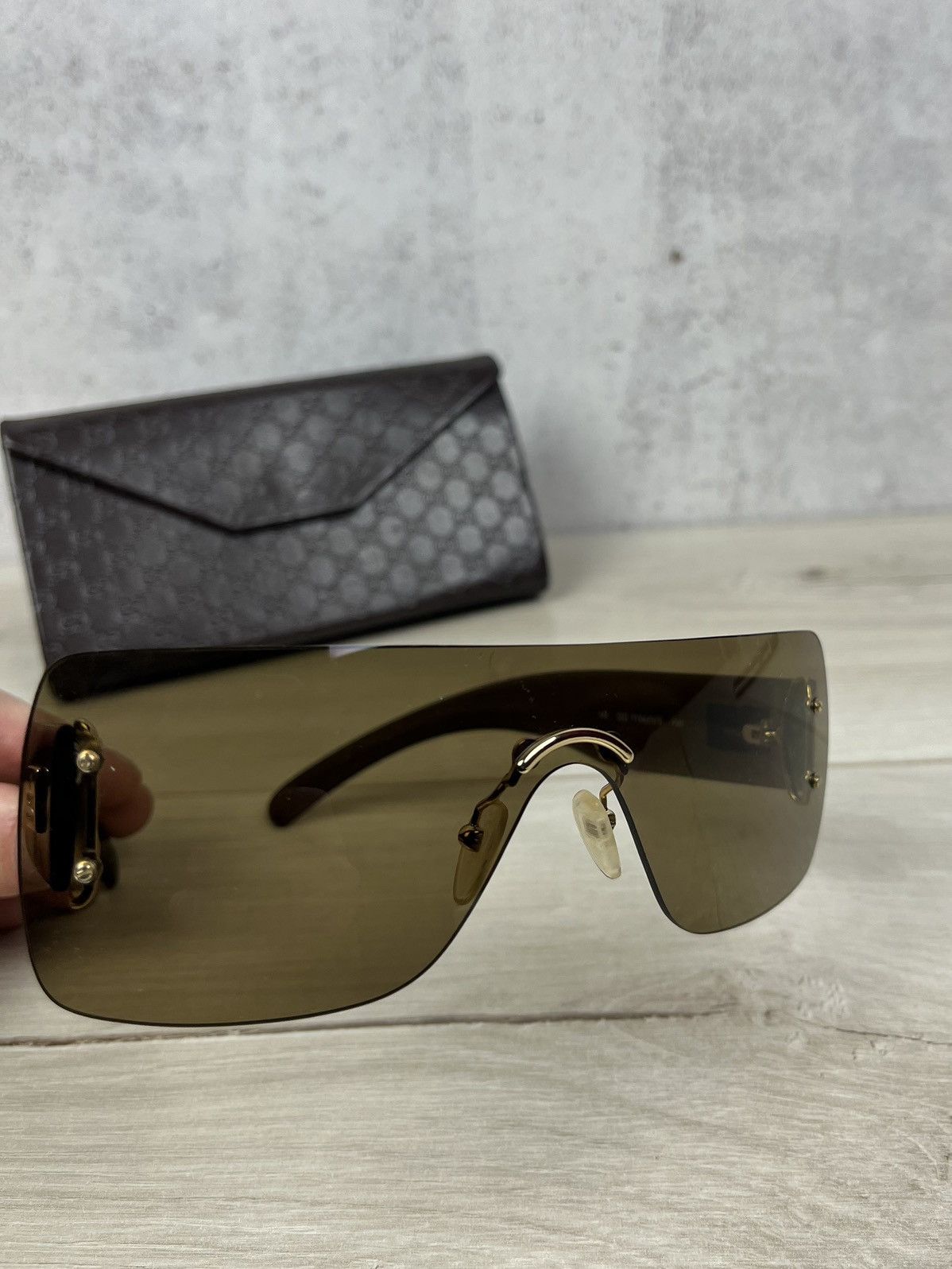 Vintage Gucci Shield Sunglasses Made In Italy Rare Retro Y2K
