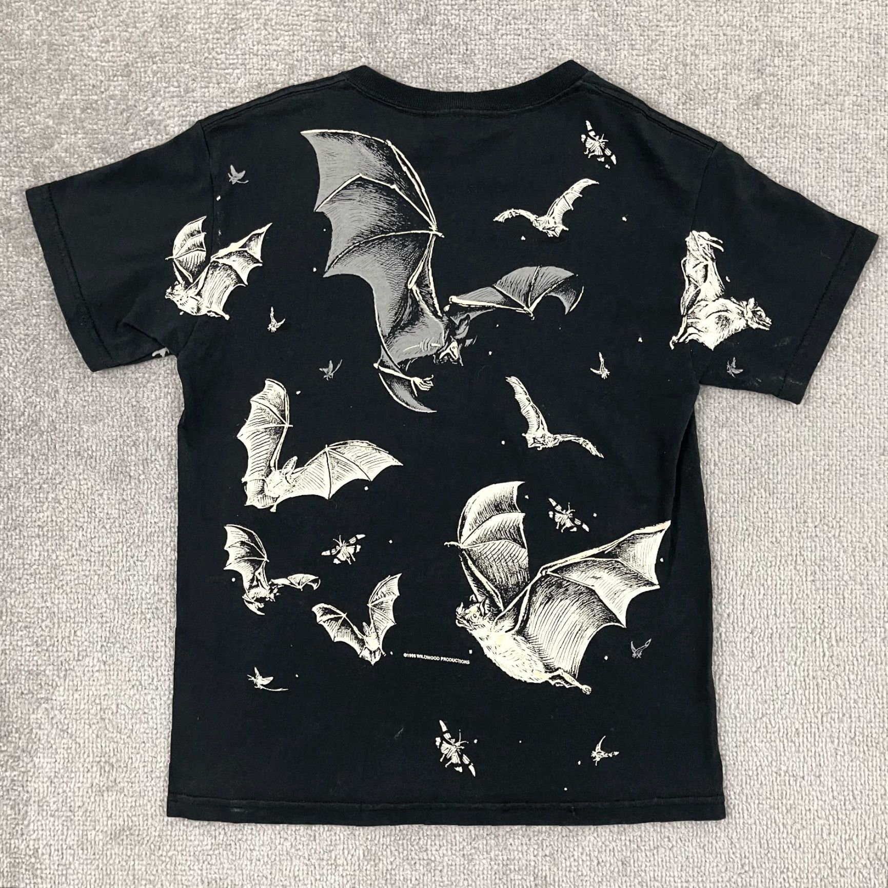 Lee VINTAGE Lee Halloween Shirt Women’s Medium Crew Neck Short Sleeve 100% Cotton Black Bat Print 90s Theme Mens/Womens Size M / US 6-8 / IT 42-44 - 7 Thumbnail