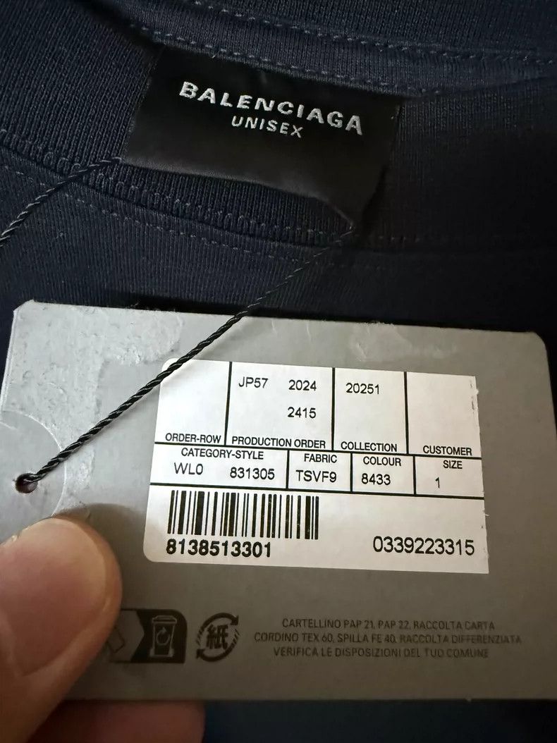 Balenciaga Balenciaga 25 new back red logo tape short sleeves 2505-Nex Size US S / EU 44-46 / 1 - 3 Thumbnail