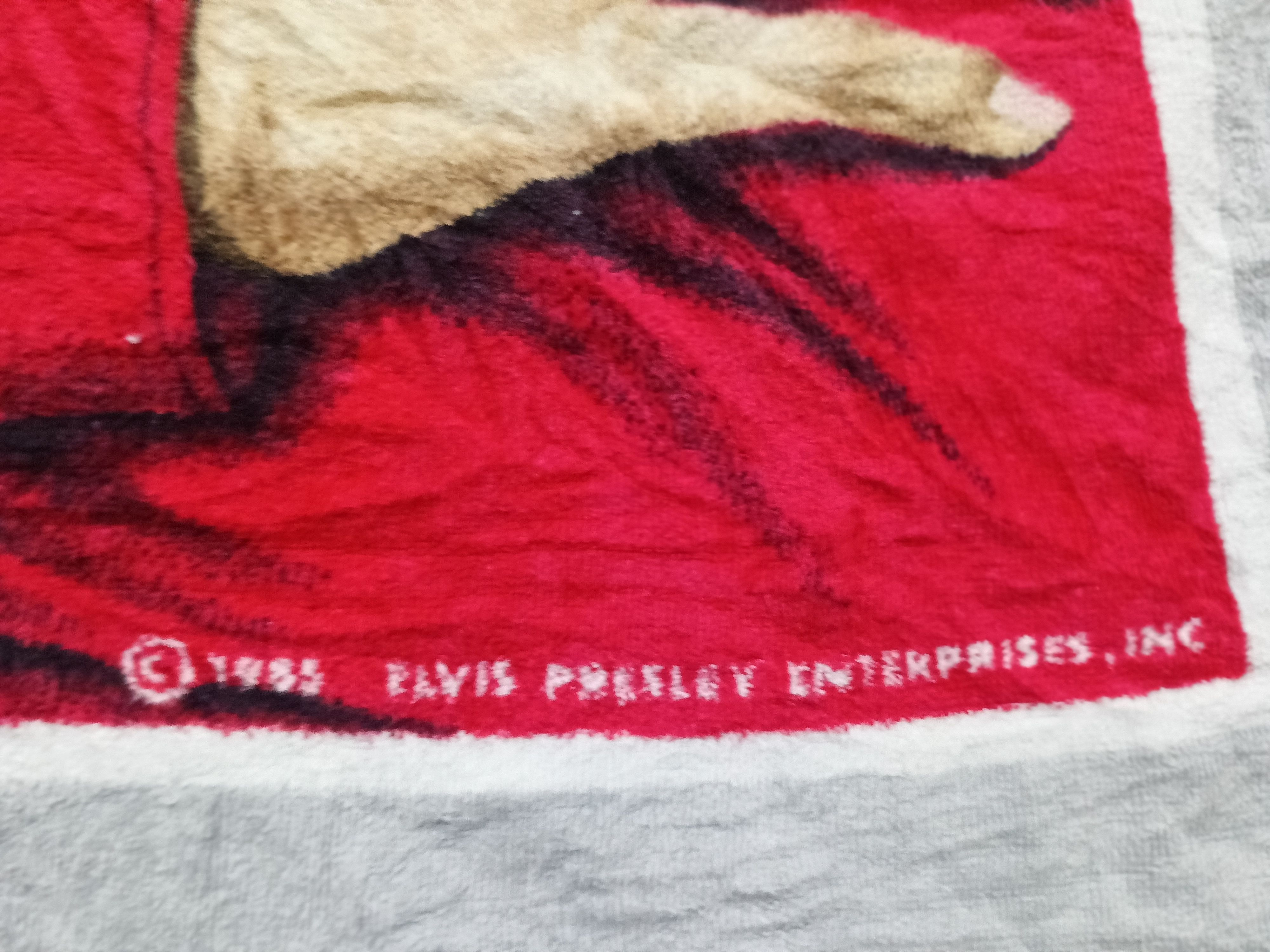 Vintage Vintage Elvis Presley Shower Towel ©1985 Size ONE SIZE - 3 Thumbnail