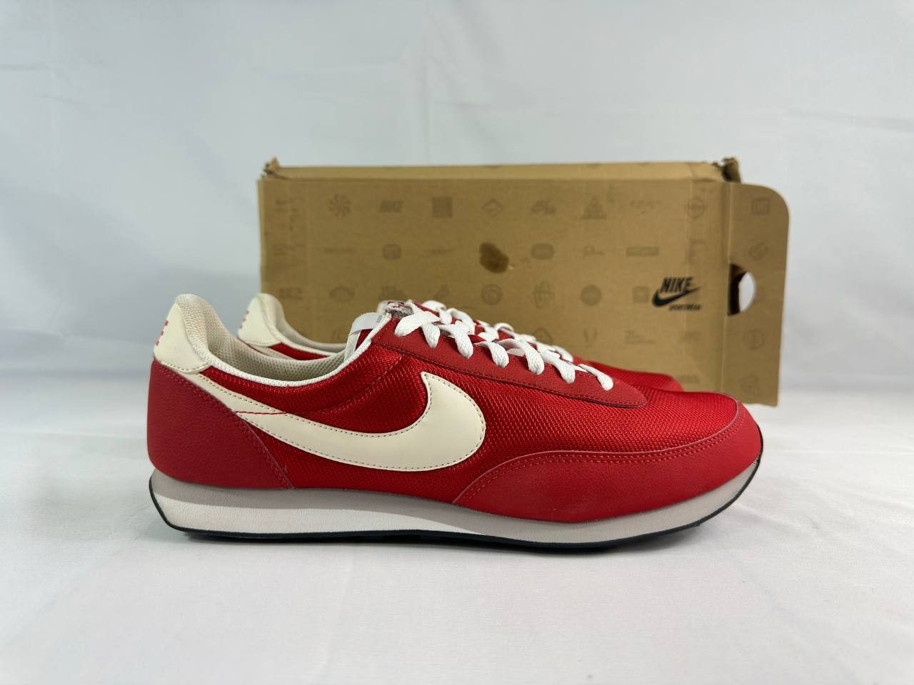 Nike Nike Elite Sport Red 2011 Trainer Sneakers Size US 10 / EU 43 - 1 Thumbnail