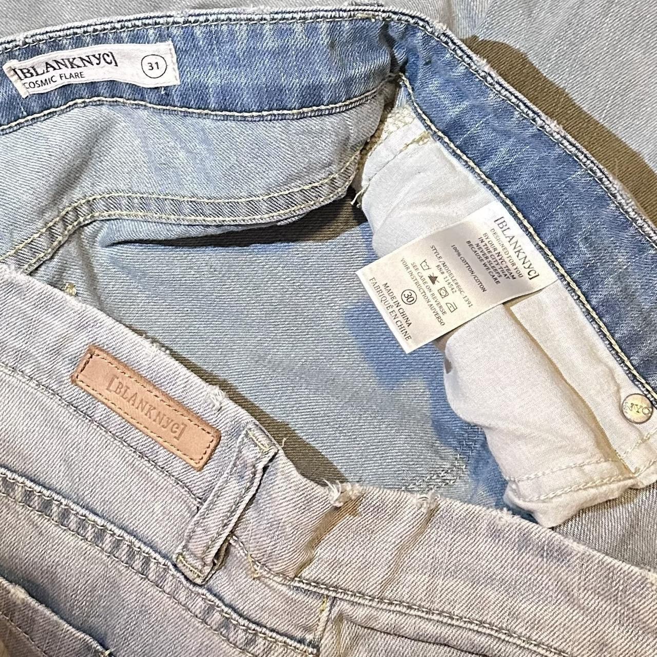 BLANKNYC BLANKNYC cosmic flare sz 31 Lightwash distressed bootcut Size 31" - 2 Thumbnail