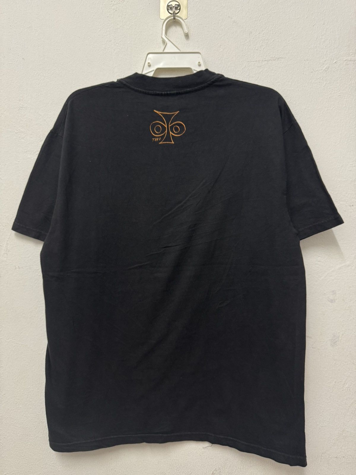 Other Vintage Taro Akamoto Japanese Artist Artwork Design T shirt Size US L / EU 52-54 / 3 - 6 Thumbnail