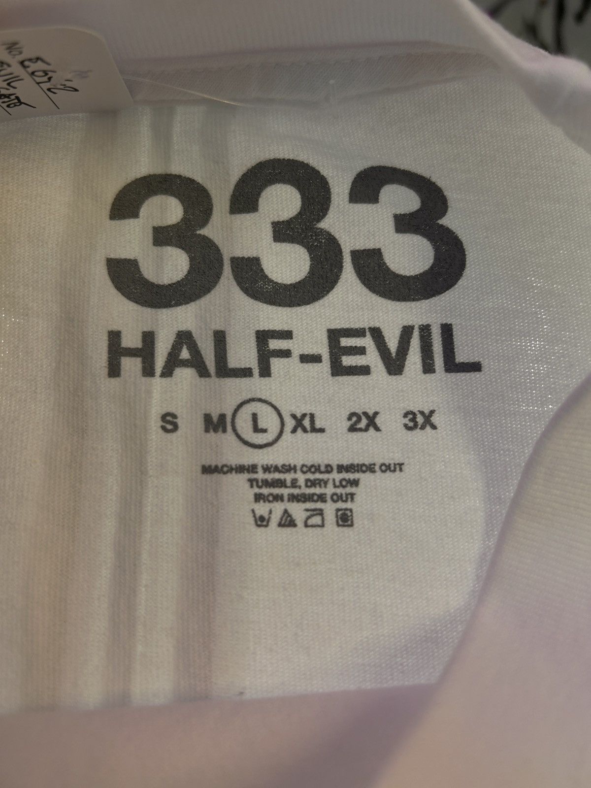 Half Evil Half Evil Expedition Tee large Size US XL / EU 56 / 4 - 4 Thumbnail