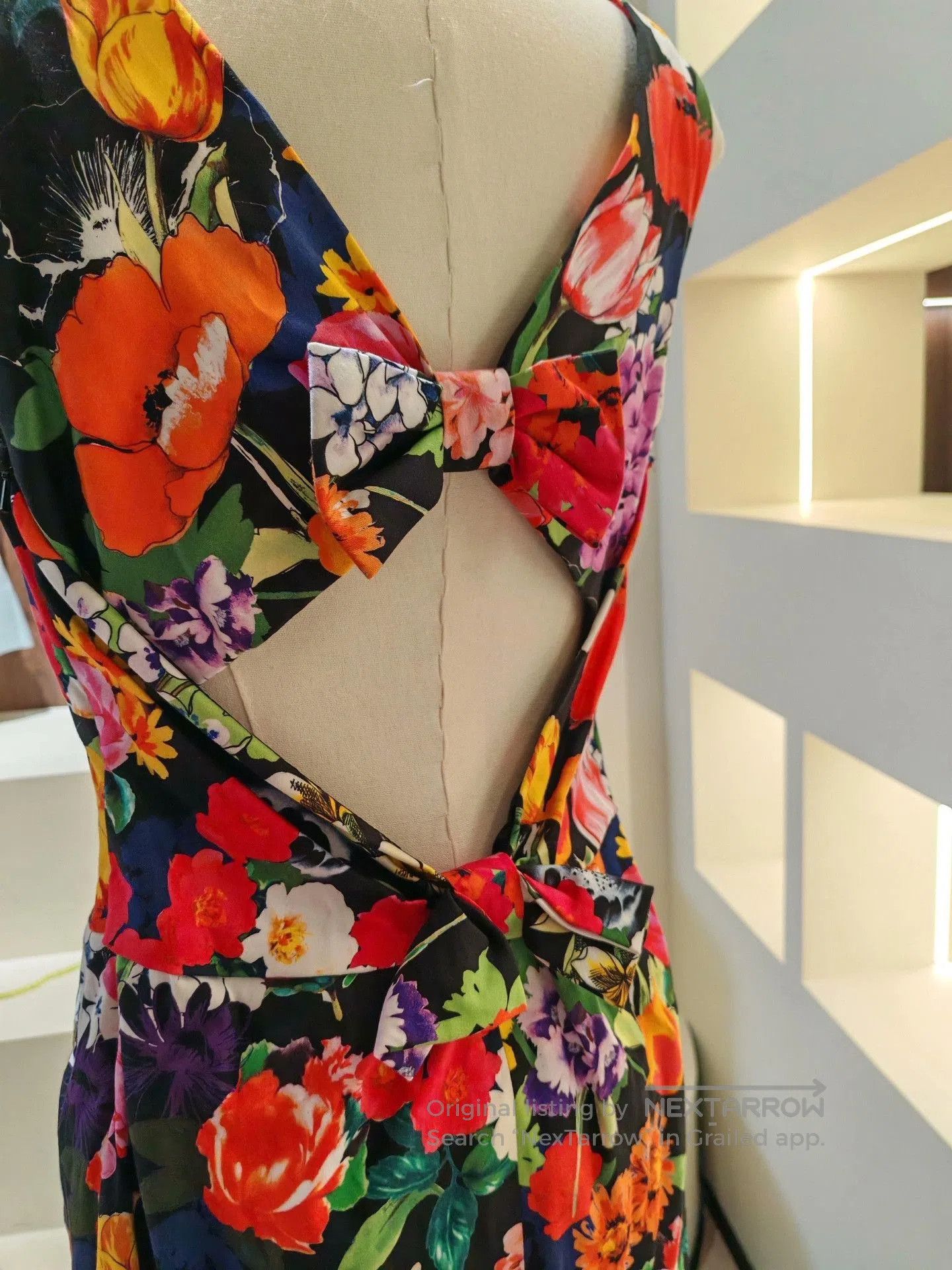 Moschino MOSCHINO Floral Print Midi Dress. Size S / US 4 / IT 40 - 5 Thumbnail
