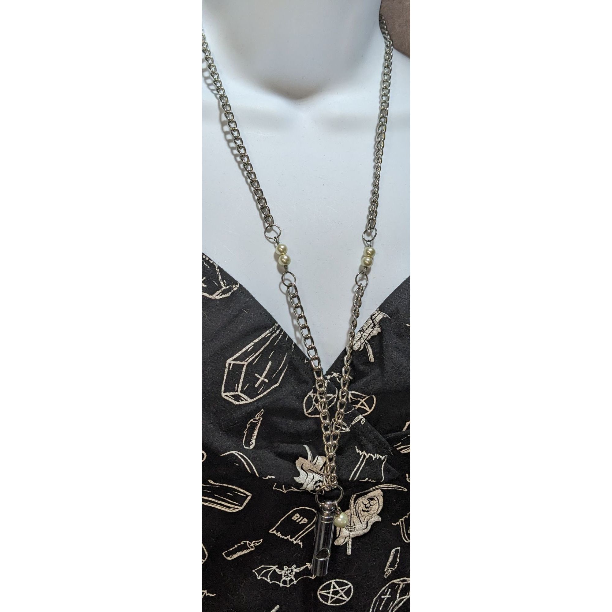 Other Blo Vintage Whistle Necklace With Faux Pearls & Chain Size ONE SIZE - 4 Thumbnail