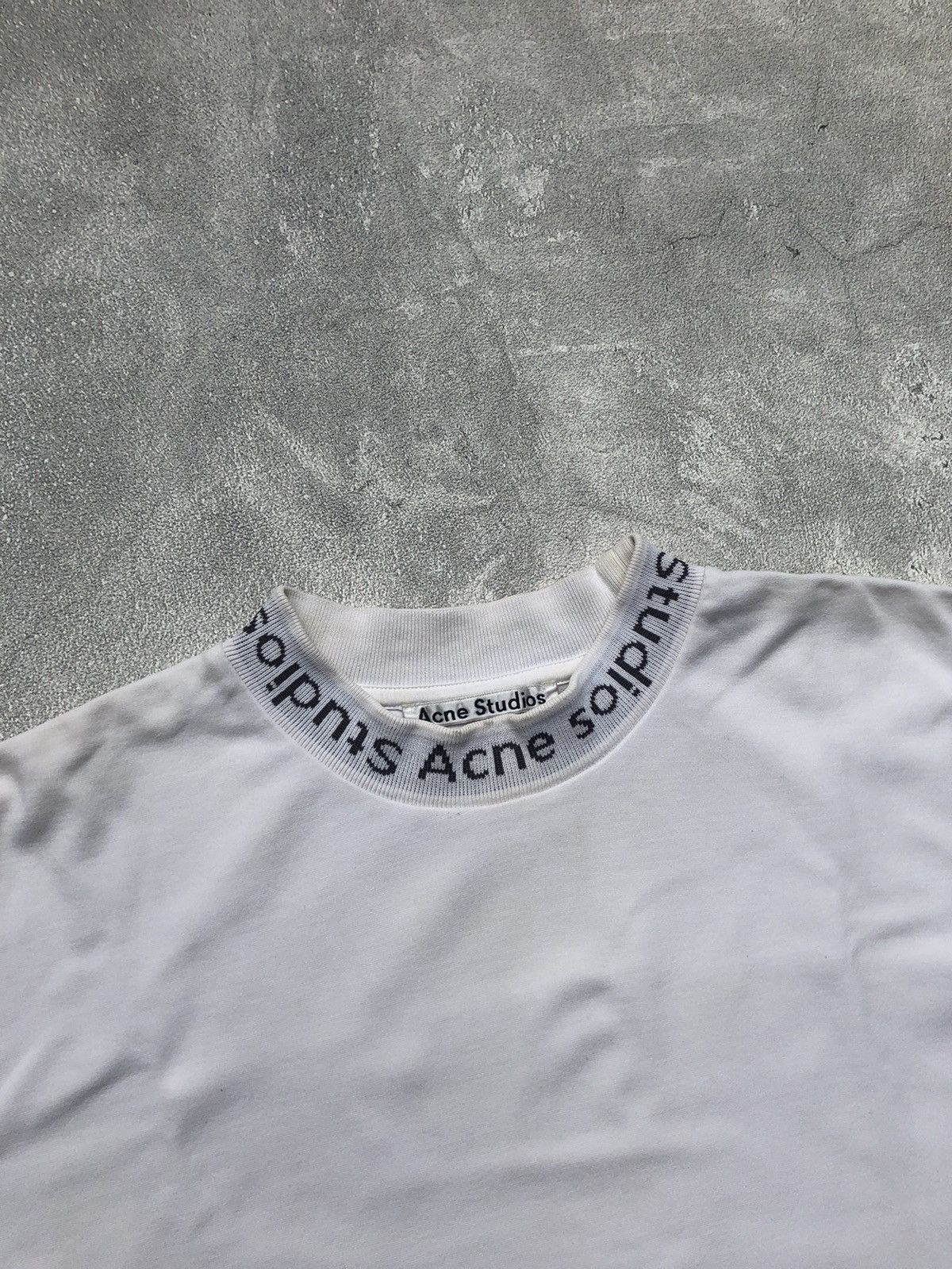 Acne Studios Acne Studios Neck Logo Navid T-Shirt White Size US XS / EU 42 / 0 - 2 Thumbnail