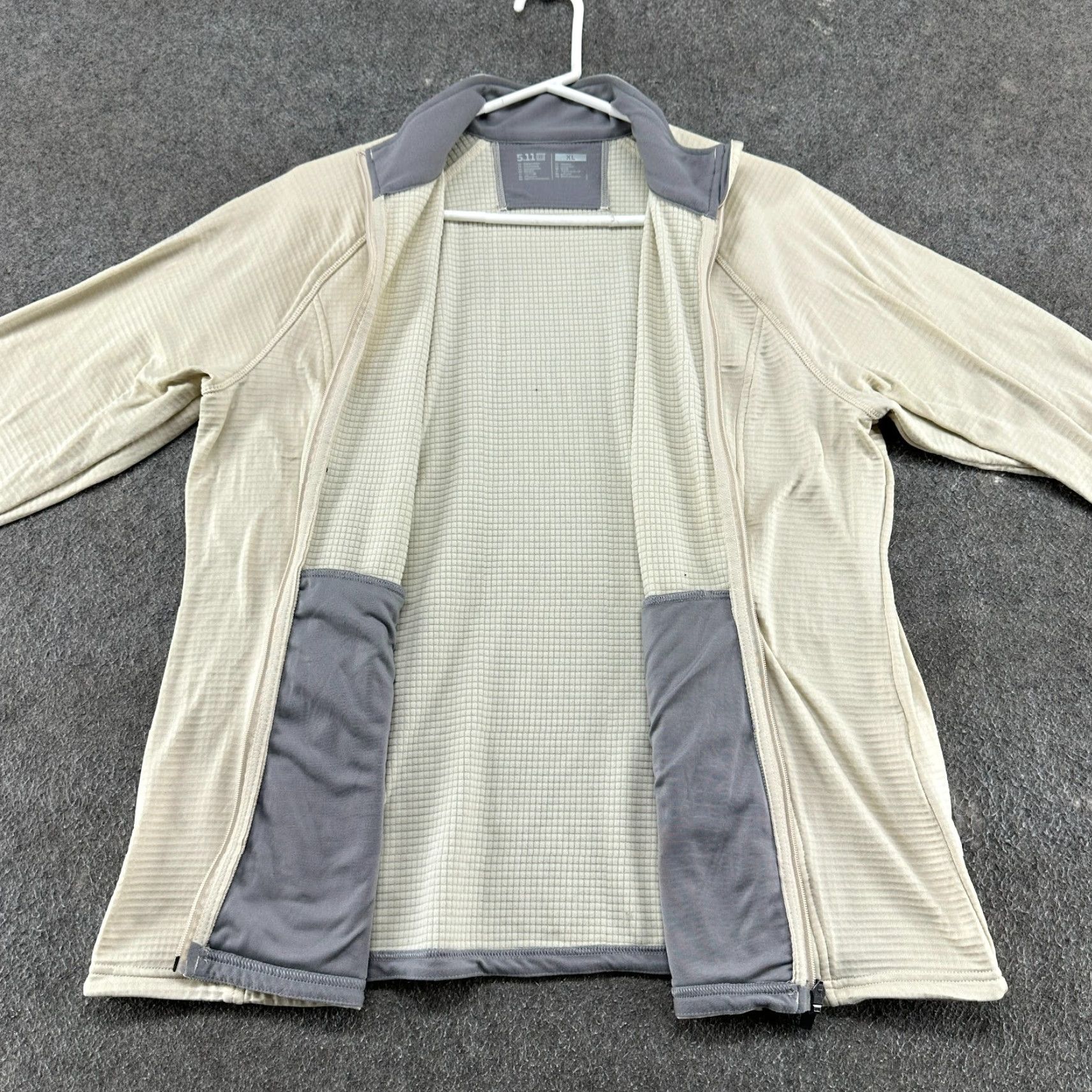Vintage VINTAGE 5.11 Tactical Jacket Womens XL Beige Full Zip Thermal Fleece Logo Windbreaker Outdoor React Ö? Size XL / US 12-14 / IT 48-50 - 2 Thumbnail