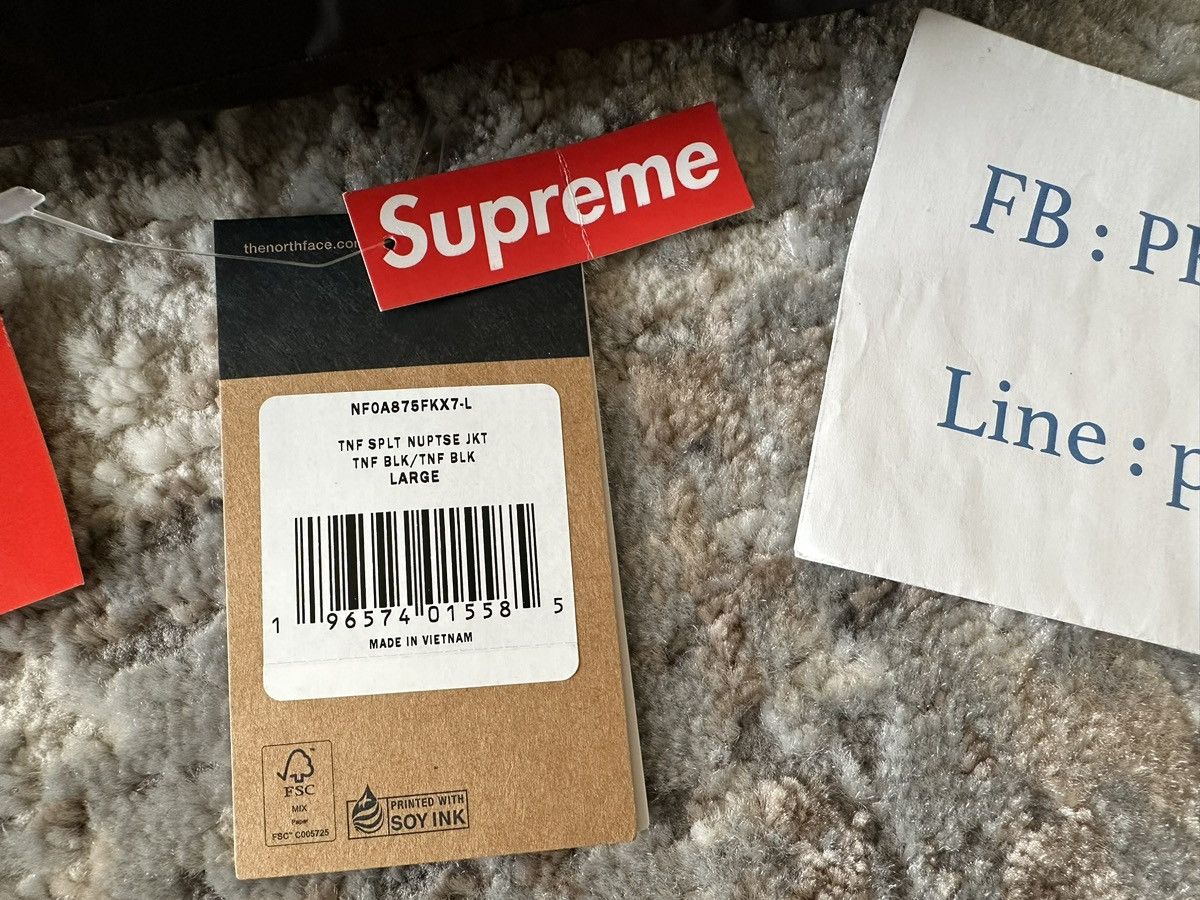 Supreme × The North Face SUPREME x THE NORTH FACE SPLIT NUPTSE JACKET (L) Size US L / EU 52-54 / 3 - 15 Thumbnail