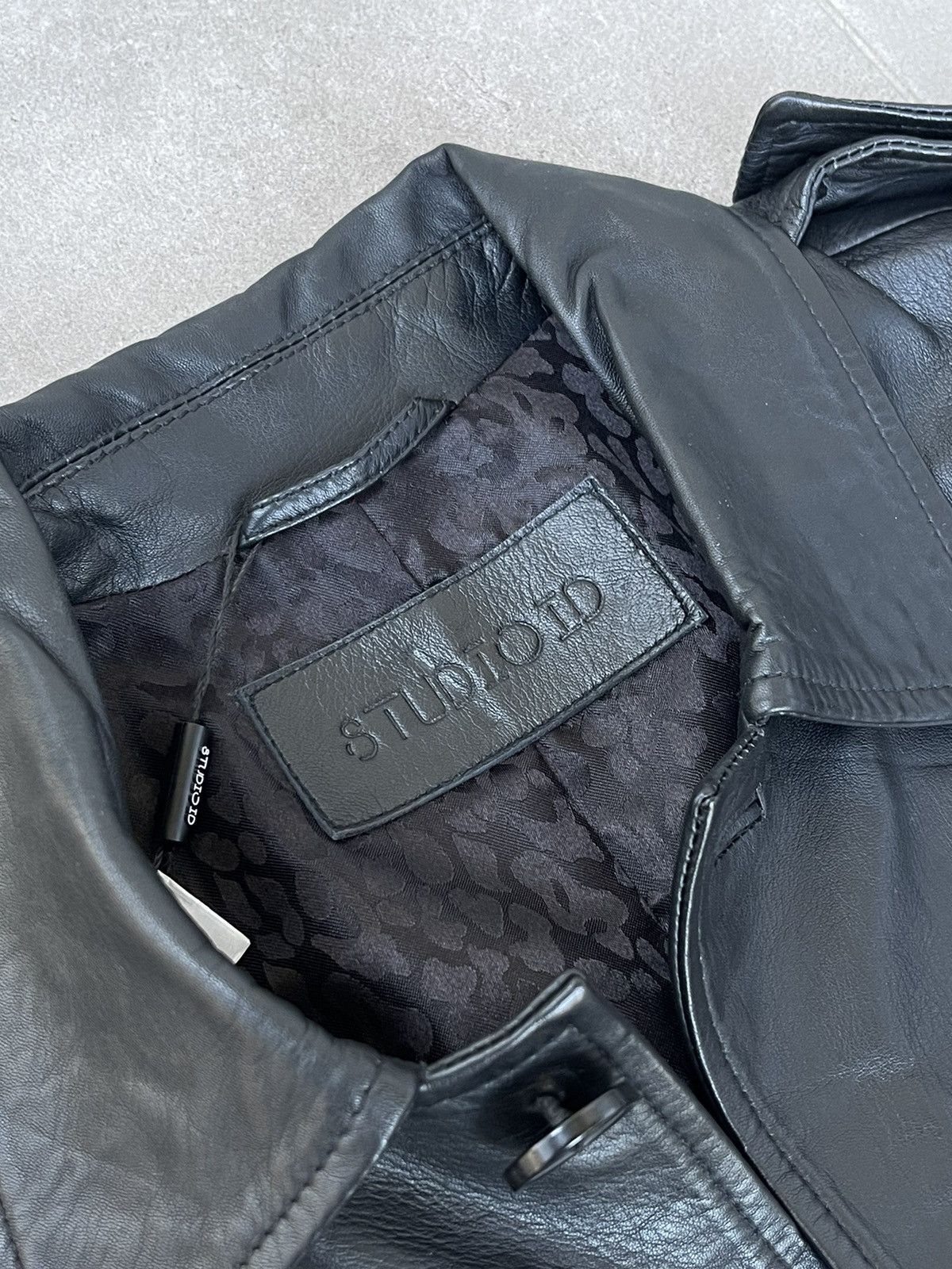 Leather !DS! AW22 Studio ID Long Paneled Leather Black Coat Size US M / EU 48-50 / 2 - 21 Thumbnail
