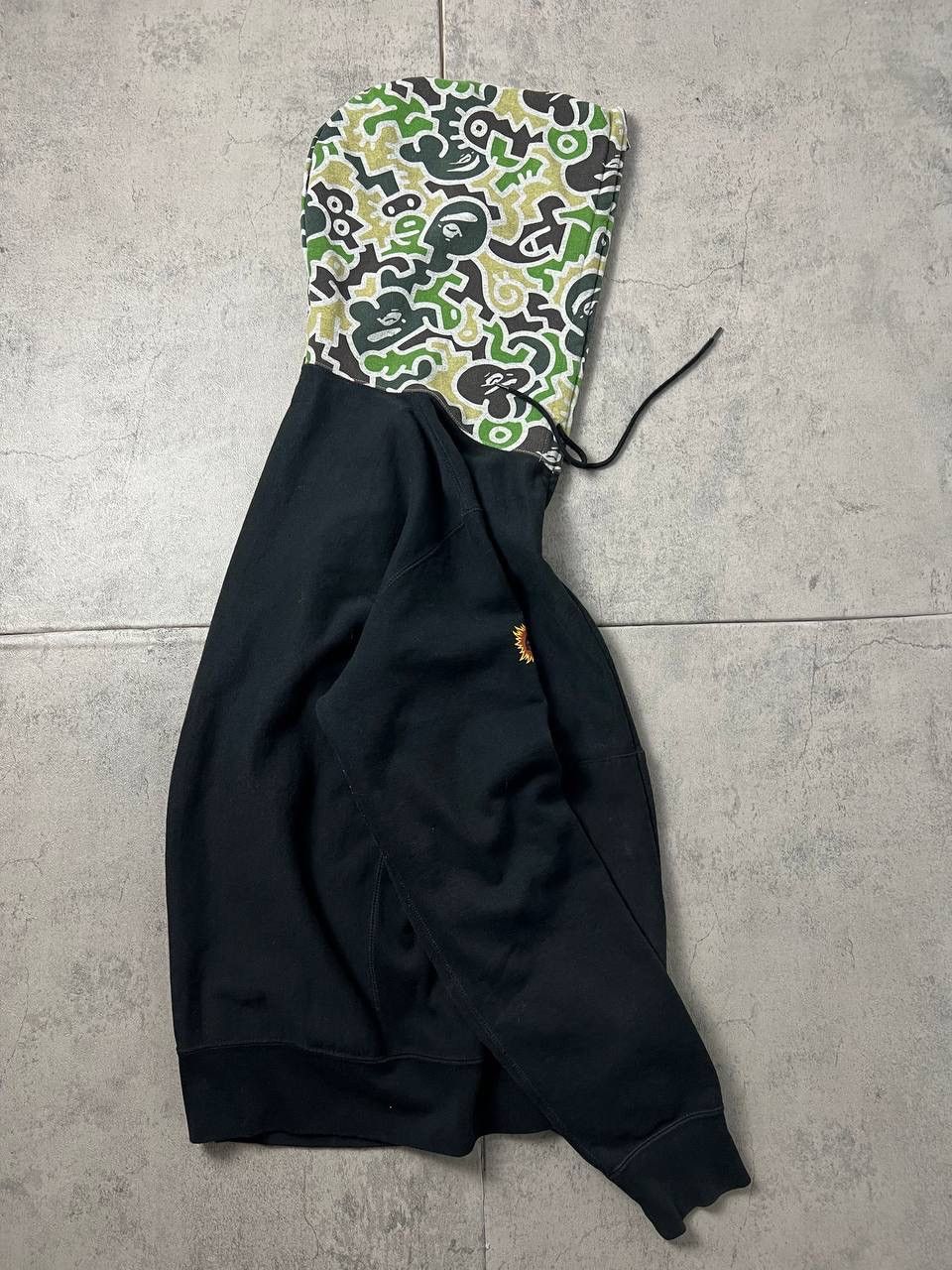 Bape Bape - Hieroglyph Full-Zip Hoodie Size US L / EU 52-54 / 3 - 5 Thumbnail