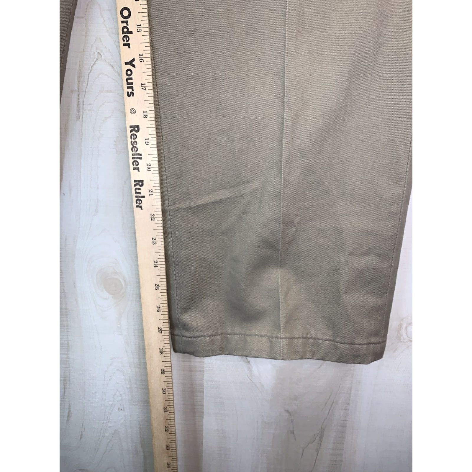 Eddie Bauer VINTAGE Eddie Bauer Men’s Pants Khaki Beige 40 Wrinkle Free Relaxed Fit Straight Leg -4230 Mens Pants 40 Beige Wrinkle Free Relaxed Fit Straight Leg Size US 40 / EU 56 - 4 Thumbnail