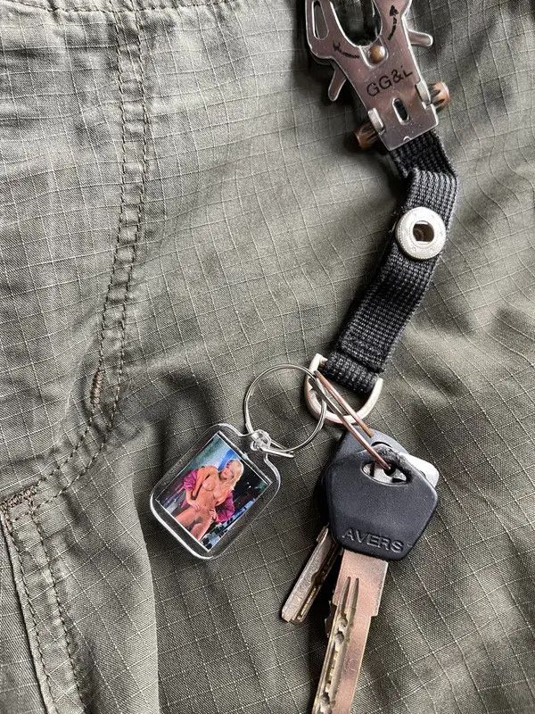 VIBE Vintage Keychain nude Girl 18+ Hysteric key ring Size ONE SIZE - 3 Thumbnail