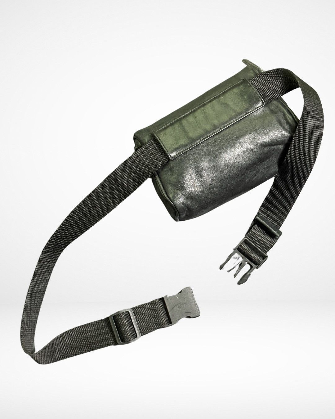 Miu Miu FW99 Sample Harness Strap Leather Camera Bag Size ONE SIZE - 6 Thumbnail