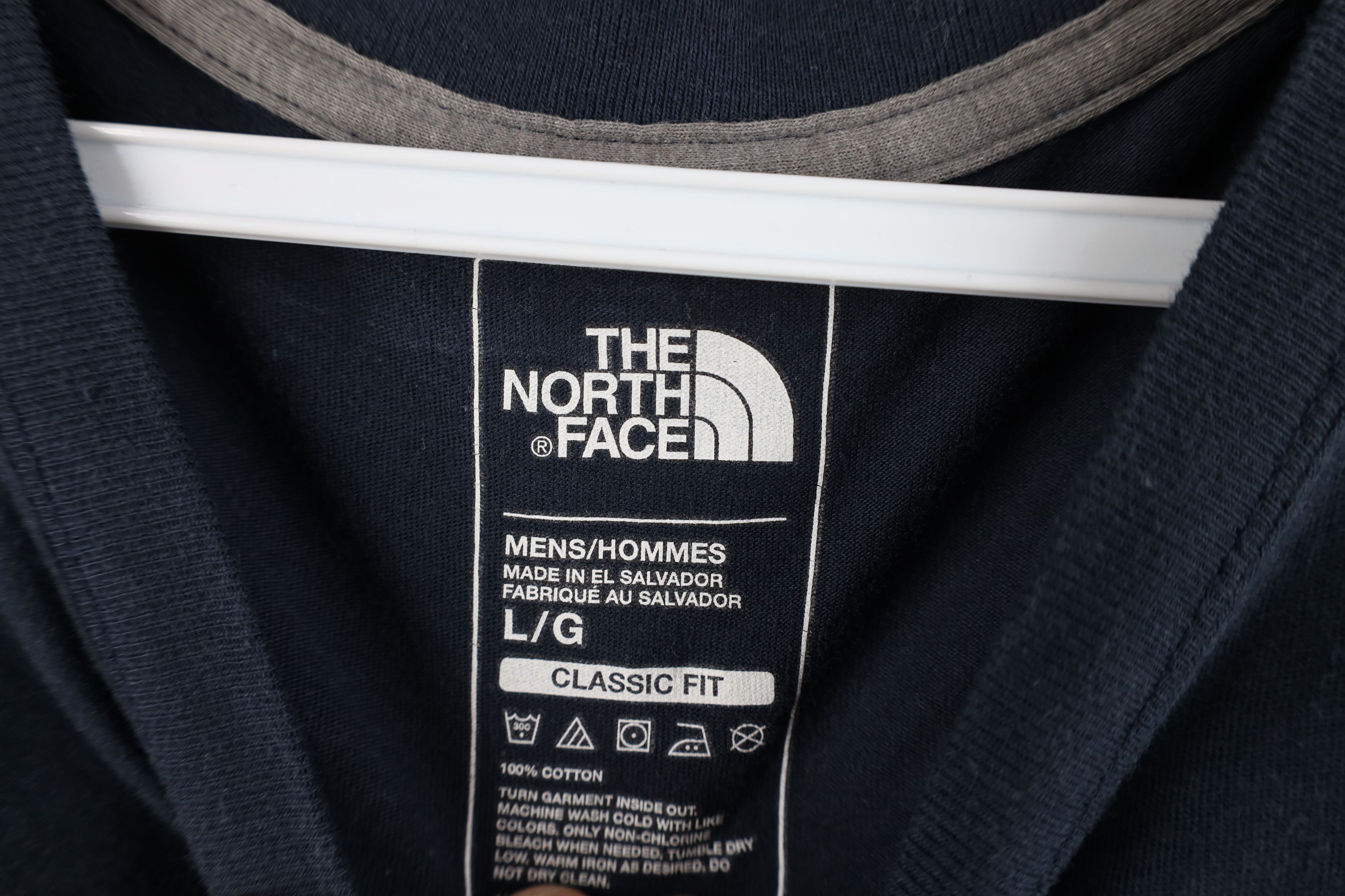 The North Face × Vintage The North Face Spell Out Short Sleeve Pocket T-Shirt Blue Size US L / EU 52-54 / 3 - 10 Thumbnail